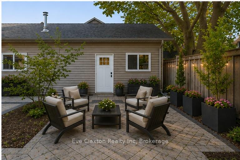 Photo 38 of 90 Dean Avenue, Guelph, Dovercliffe Park/Old University — HOMEH