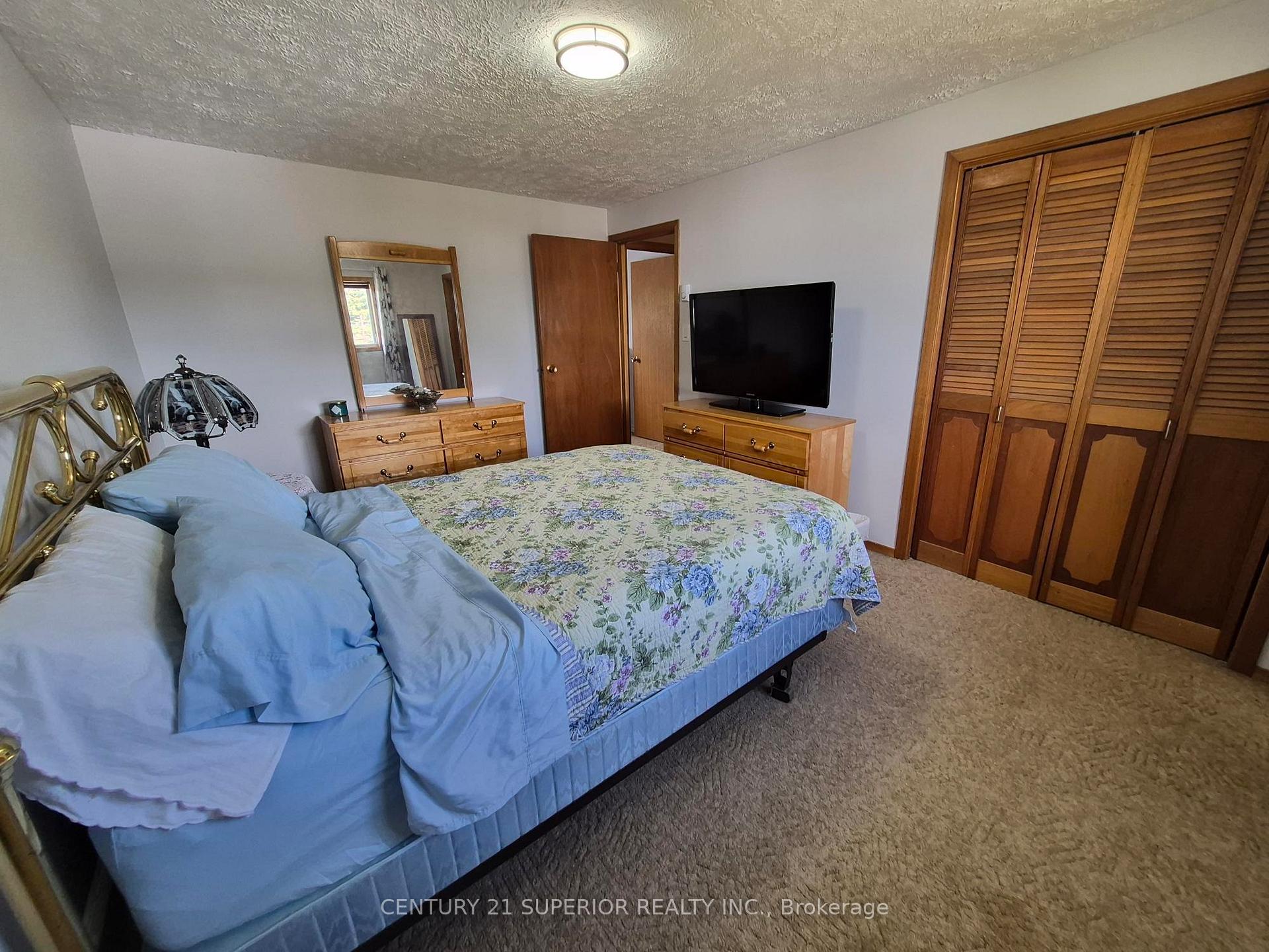 Photo 20 of 1 Laurier Ave, Terrace Bay, TB-92 — HOMEH