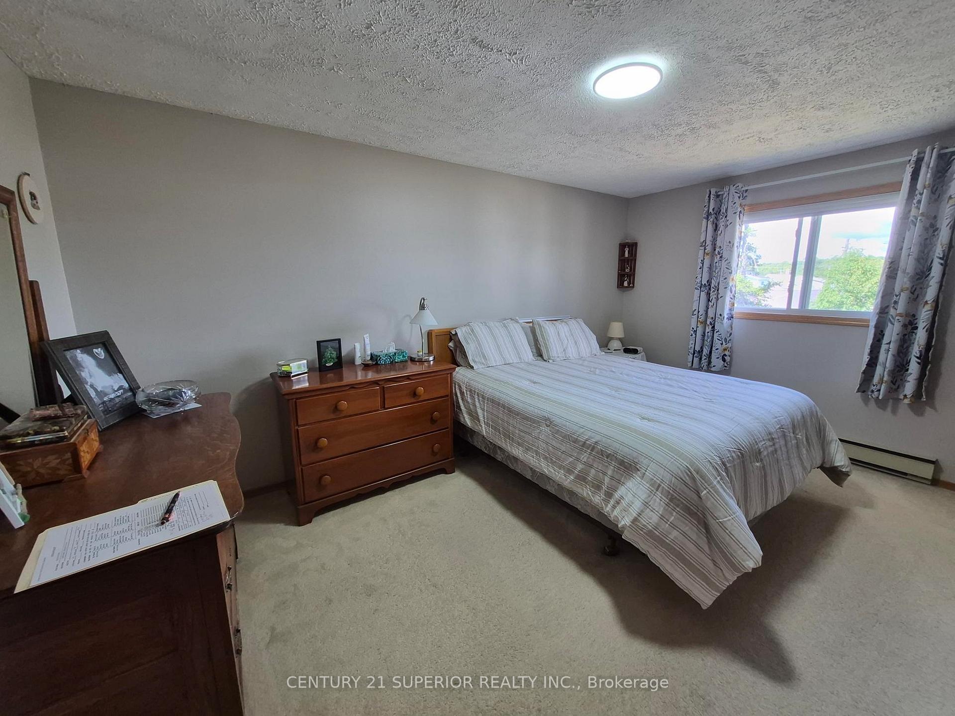 Photo 26 of 1 Laurier Ave, Terrace Bay, TB-92 — HOMEH