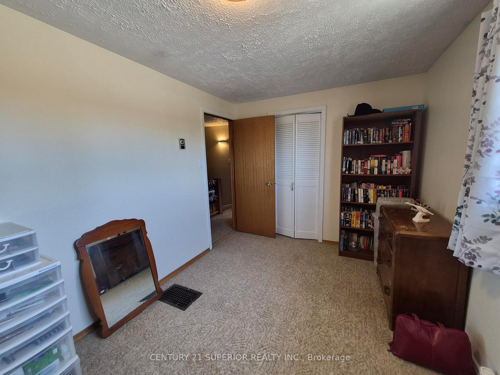 Photo 28 of 1 Laurier Ave, Terrace Bay, TB-92 — HOMEH