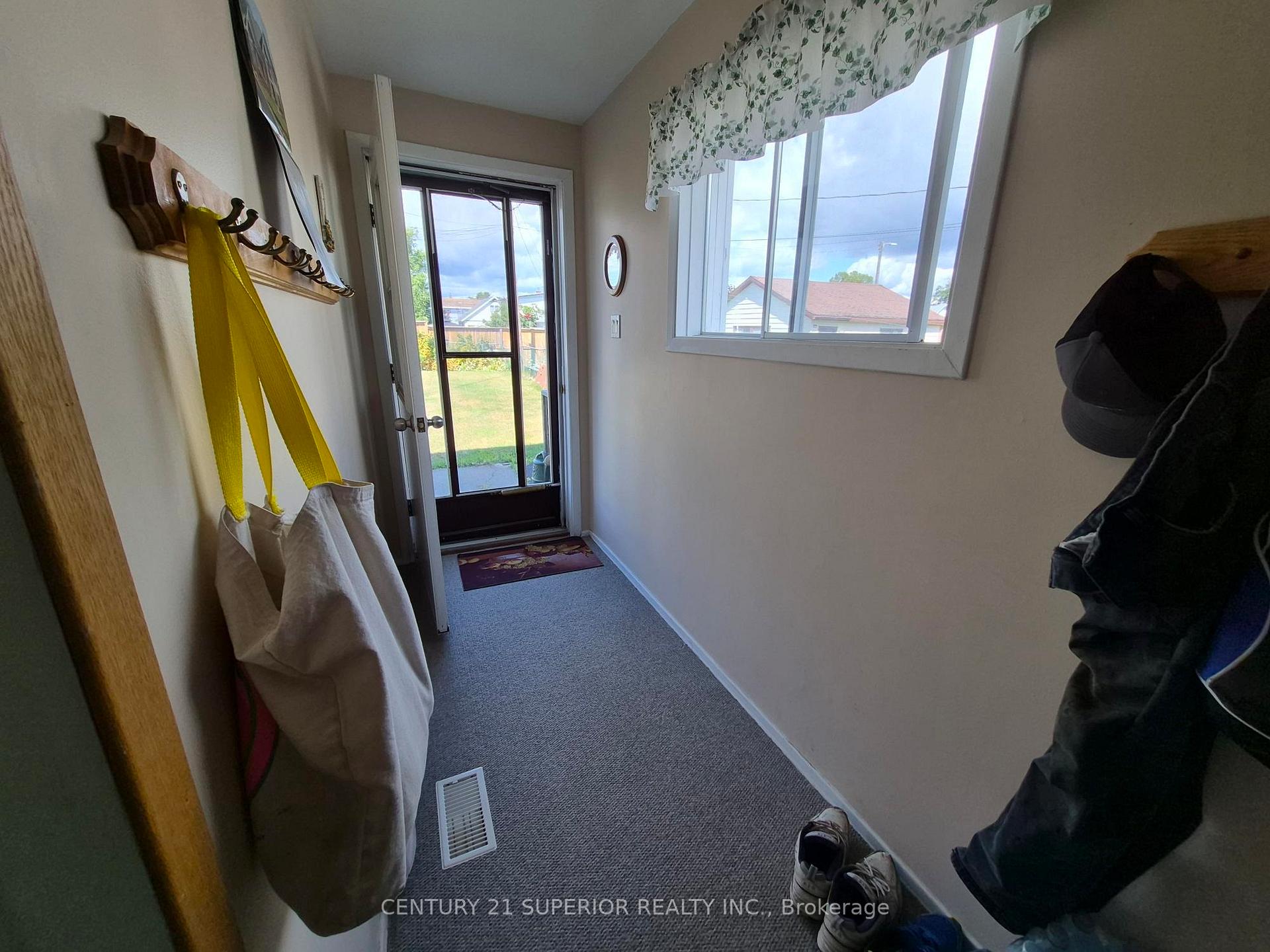 Photo 44 of 1 Laurier Ave, Terrace Bay, TB-92 — HOMEH