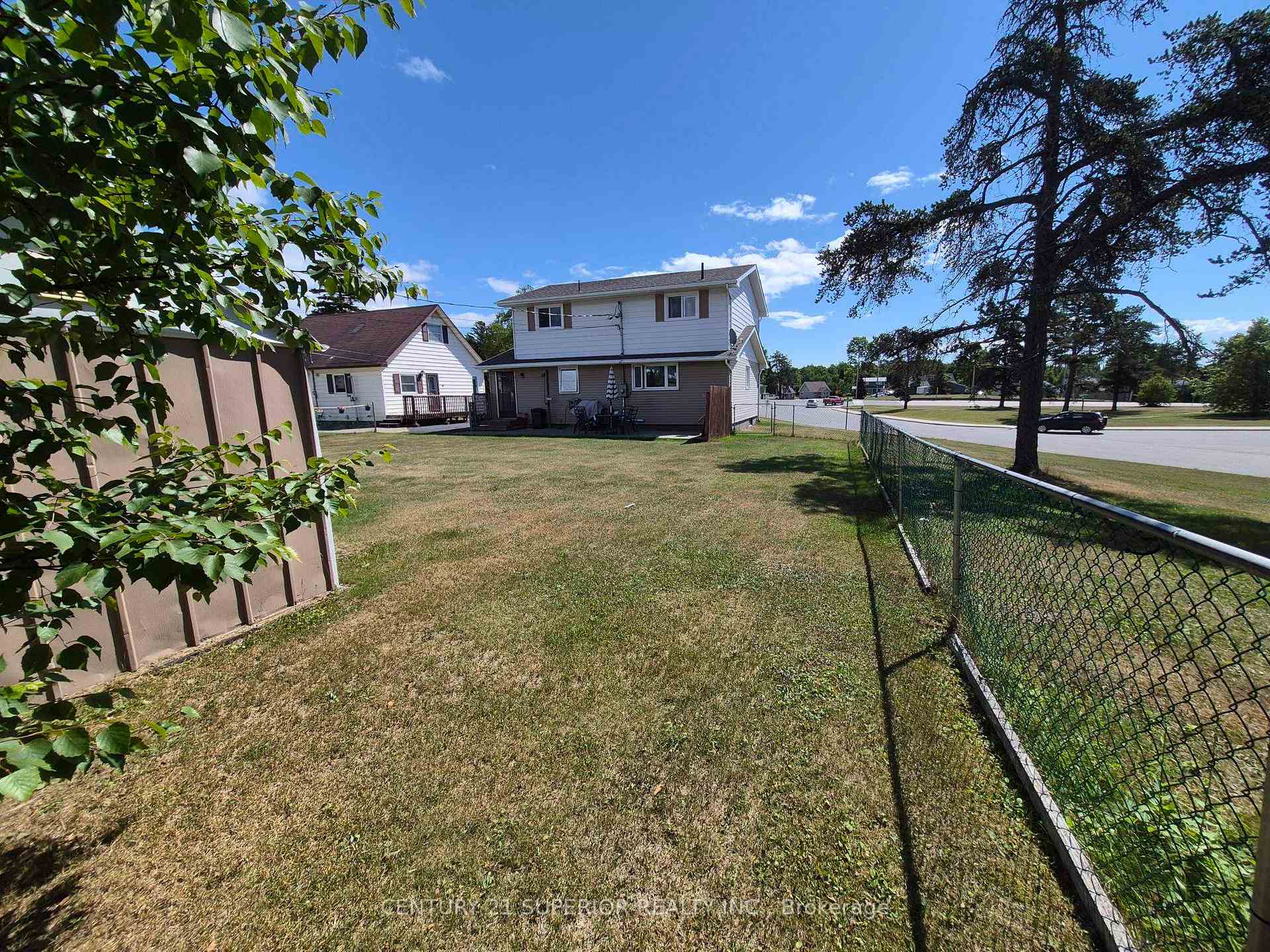 Photo 46 of 1 Laurier Ave, Terrace Bay, TB-92 — HOMEH
