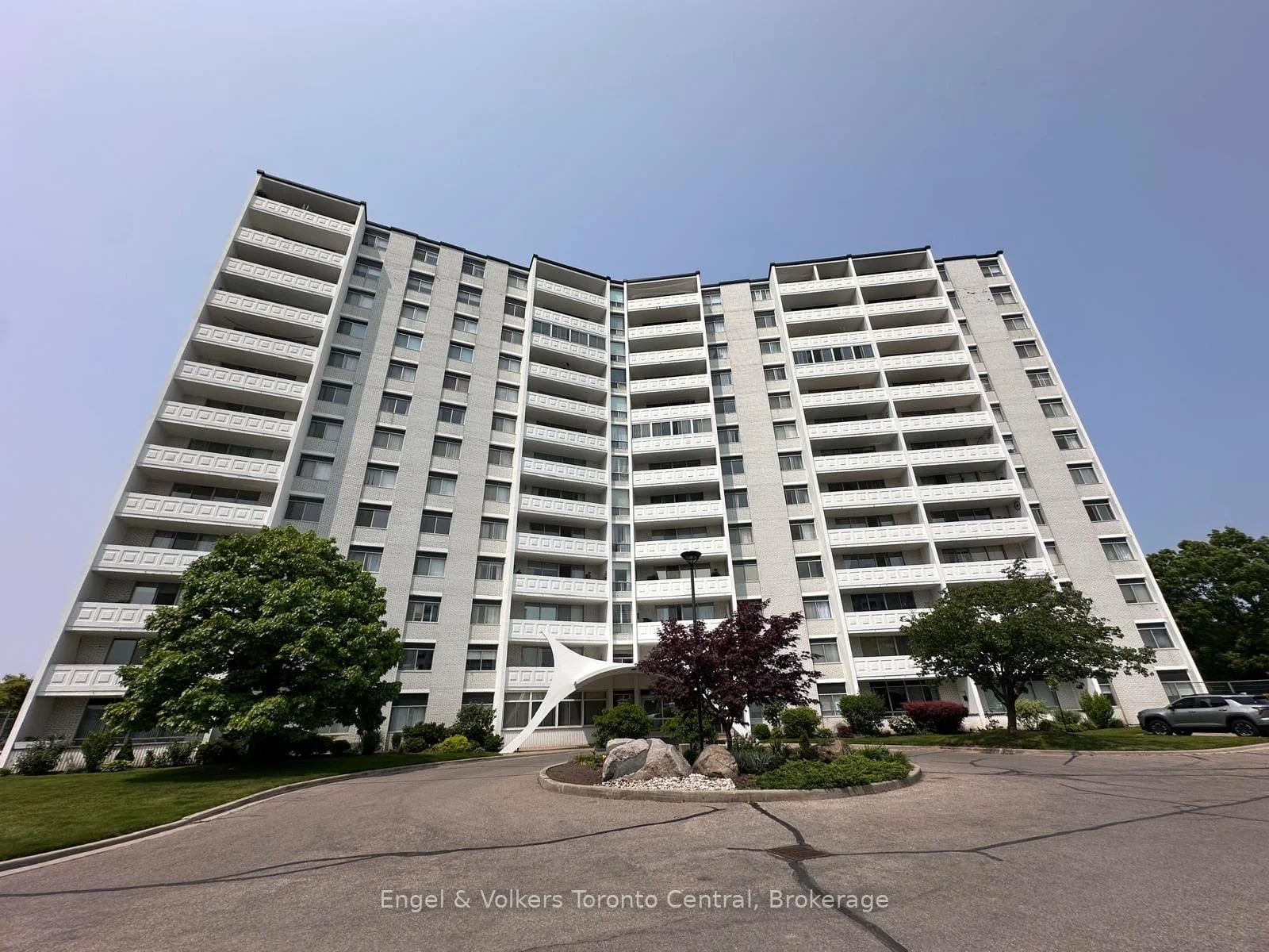 Front of Unit 502, 15 Towering Heights Boulevard