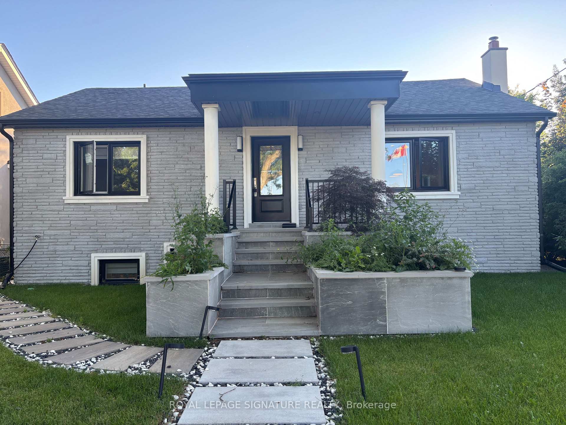 Photo 1 of Unit 2, 64 Twenty Third Street, Etobicoke, Long Branch — HOMEH