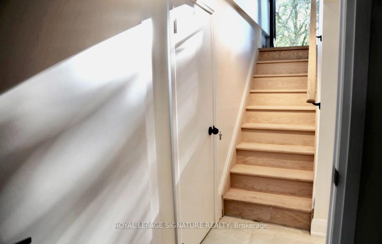 Photo 4 of Unit 2, 64 Twenty Third Street, Etobicoke, Long Branch — HOMEH