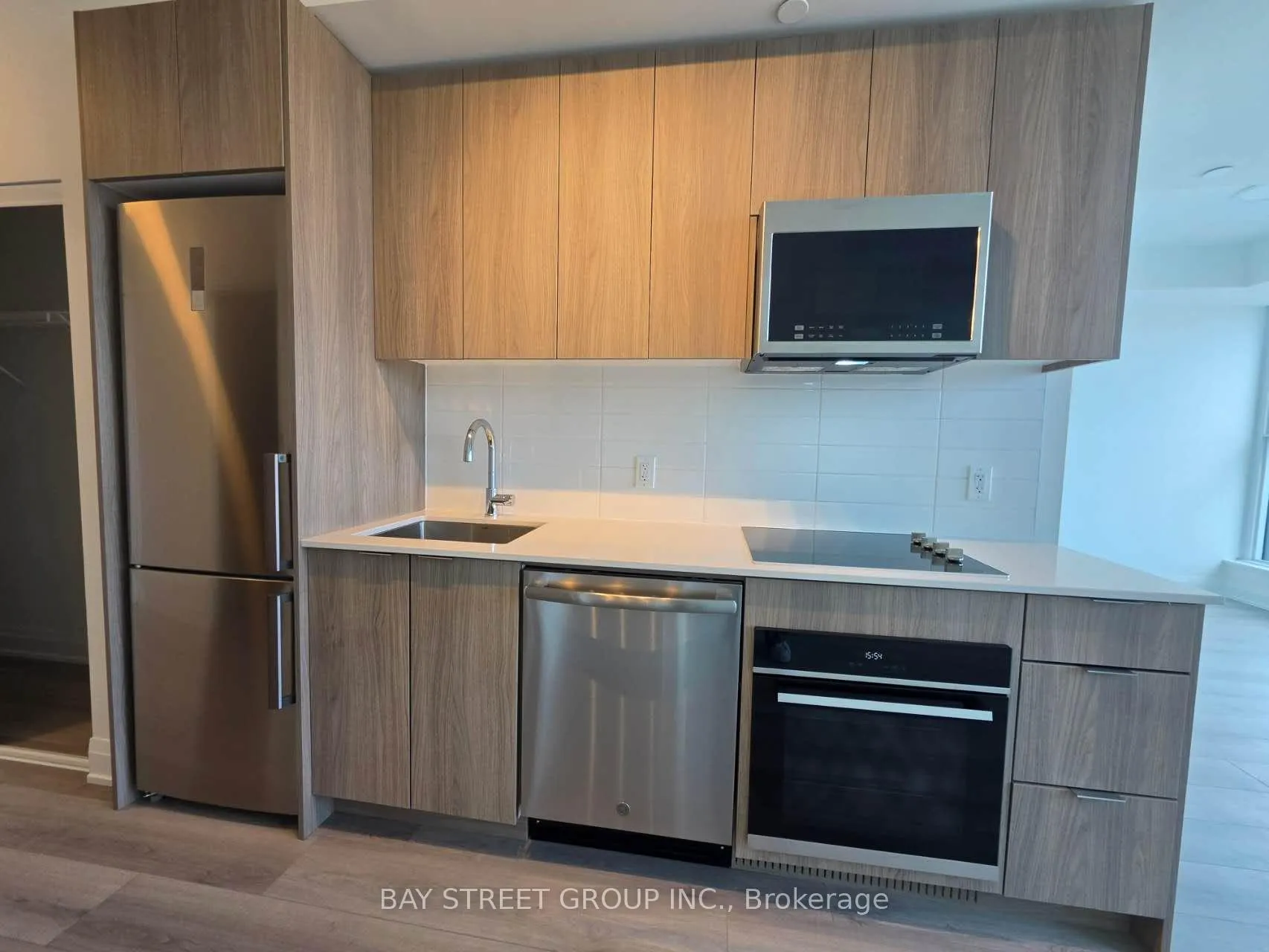Photo 5 of Unit 421, 20 Deans Drive, Scarborough, Clairlea-Birchmount — HOMEH