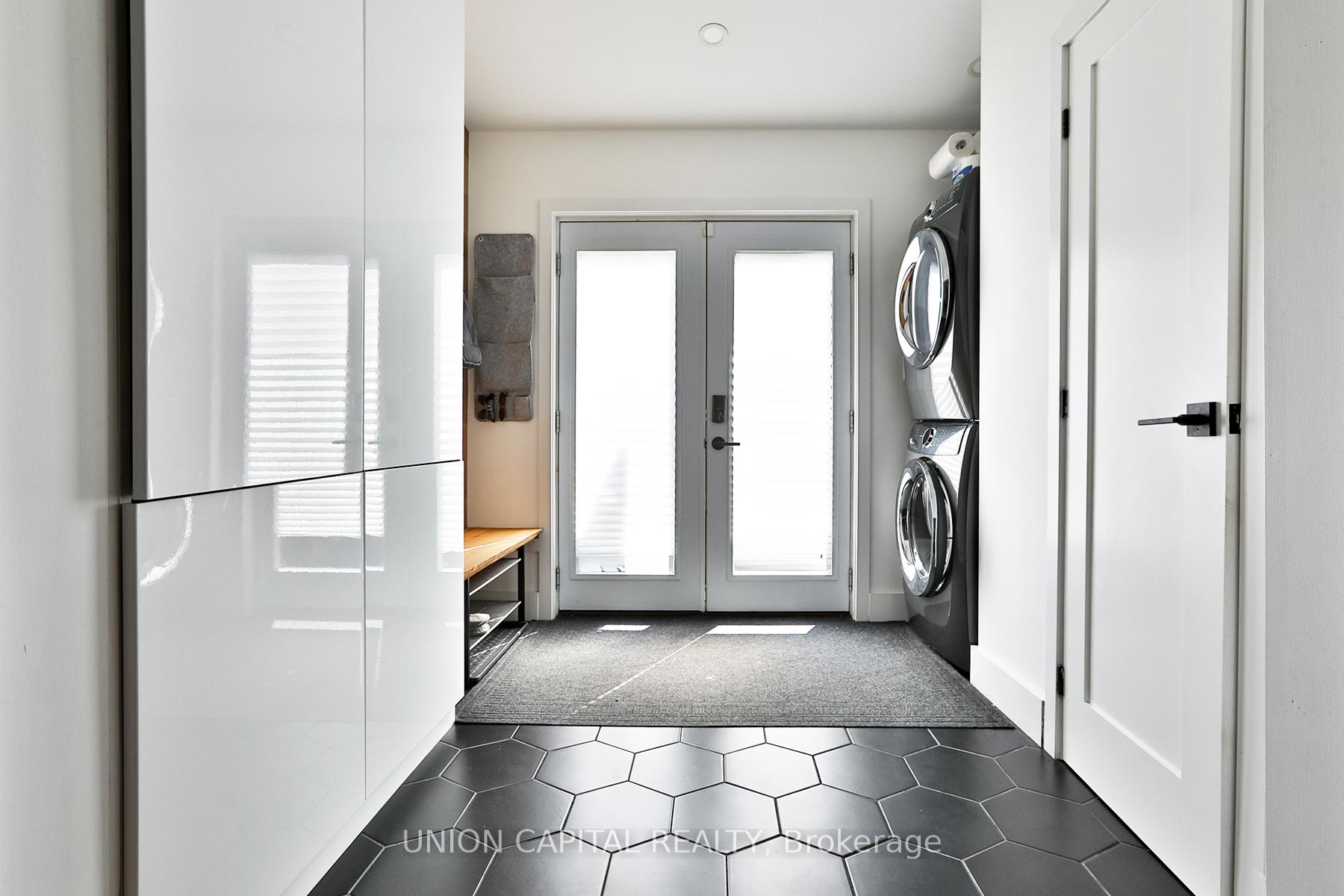 Photo 13 of 21 Alma Avenue, Toronto, Little Portugal — HOMEH