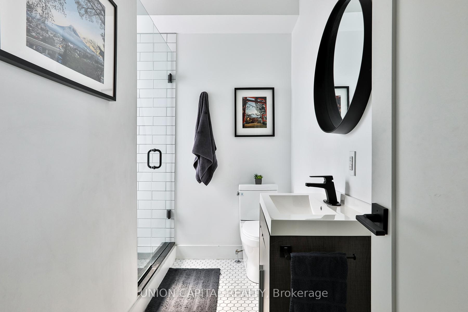 Photo 20 of 21 Alma Avenue, Toronto, Little Portugal — HOMEH