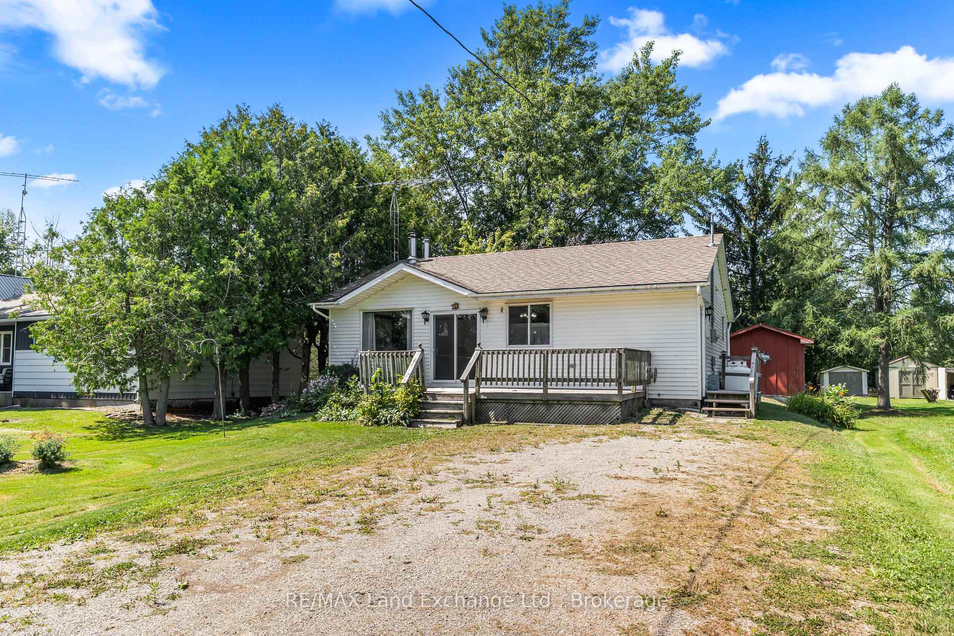 Photo 7 of 46 Lilac Lane, South Bruce Peninsula — HOMEH