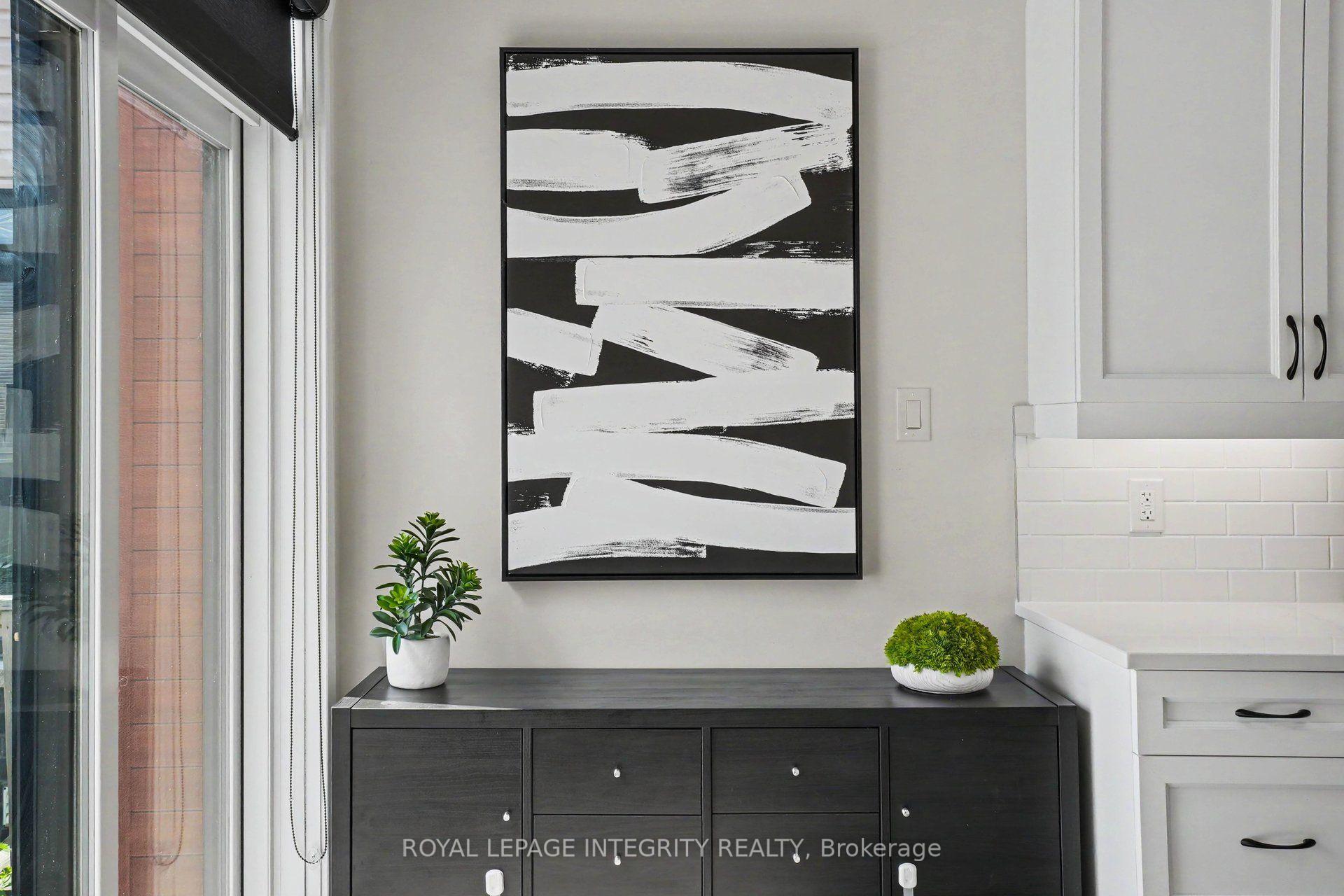 Photo 17 of 523 Triangle Street, Ottawa, Kanata - Emerald Meadows/Trailwest — HOMEH