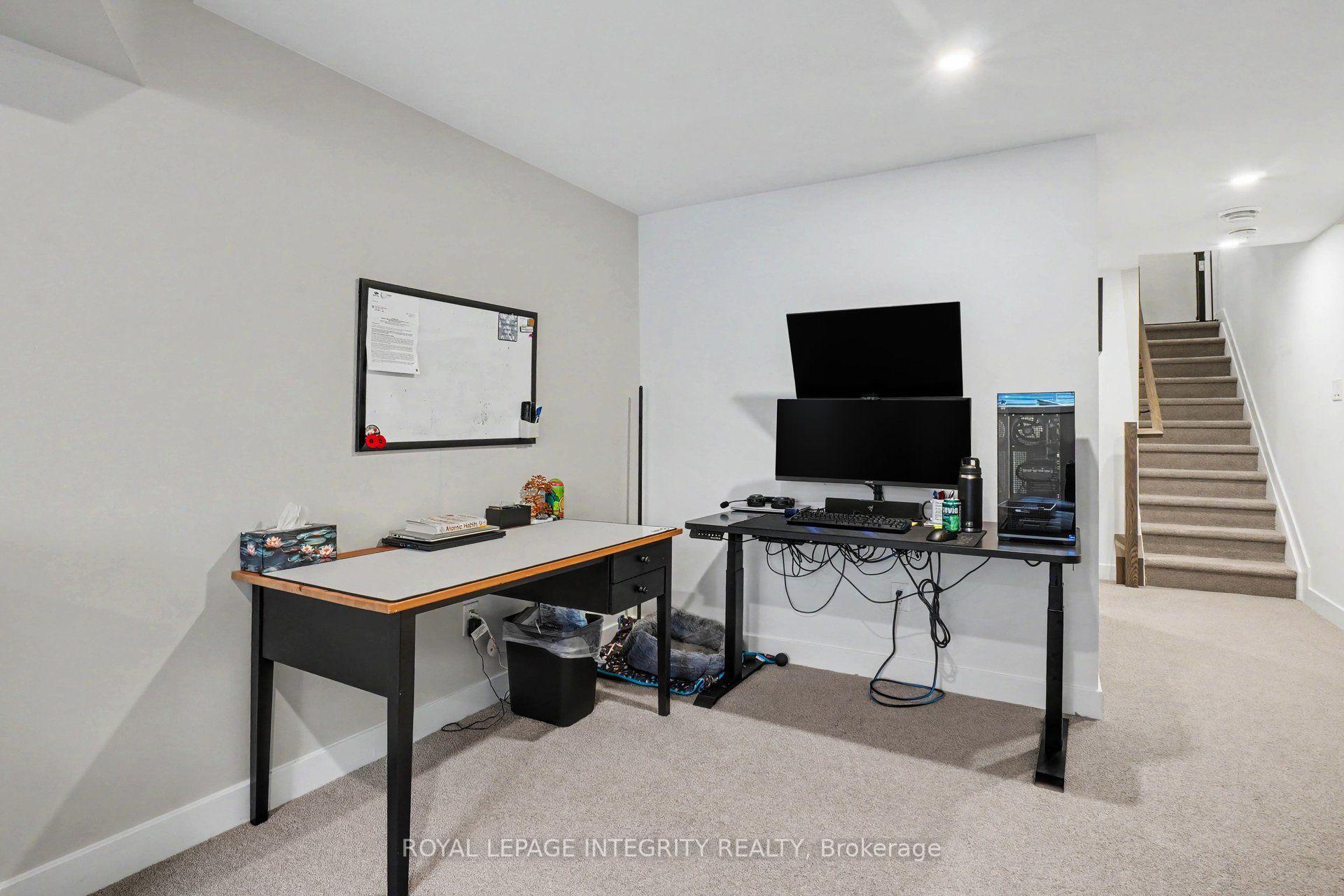 Photo 36 of 523 Triangle Street, Ottawa, Kanata - Emerald Meadows/Trailwest — HOMEH