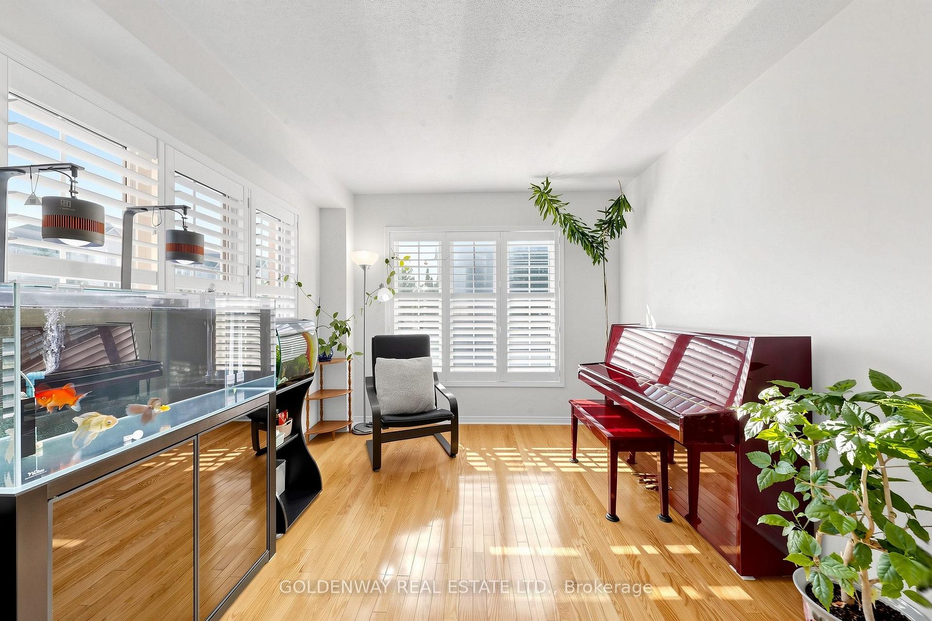 Photo 6 of 2200 Bur Oak Avenue, Markham, Greensborough — HOMEH