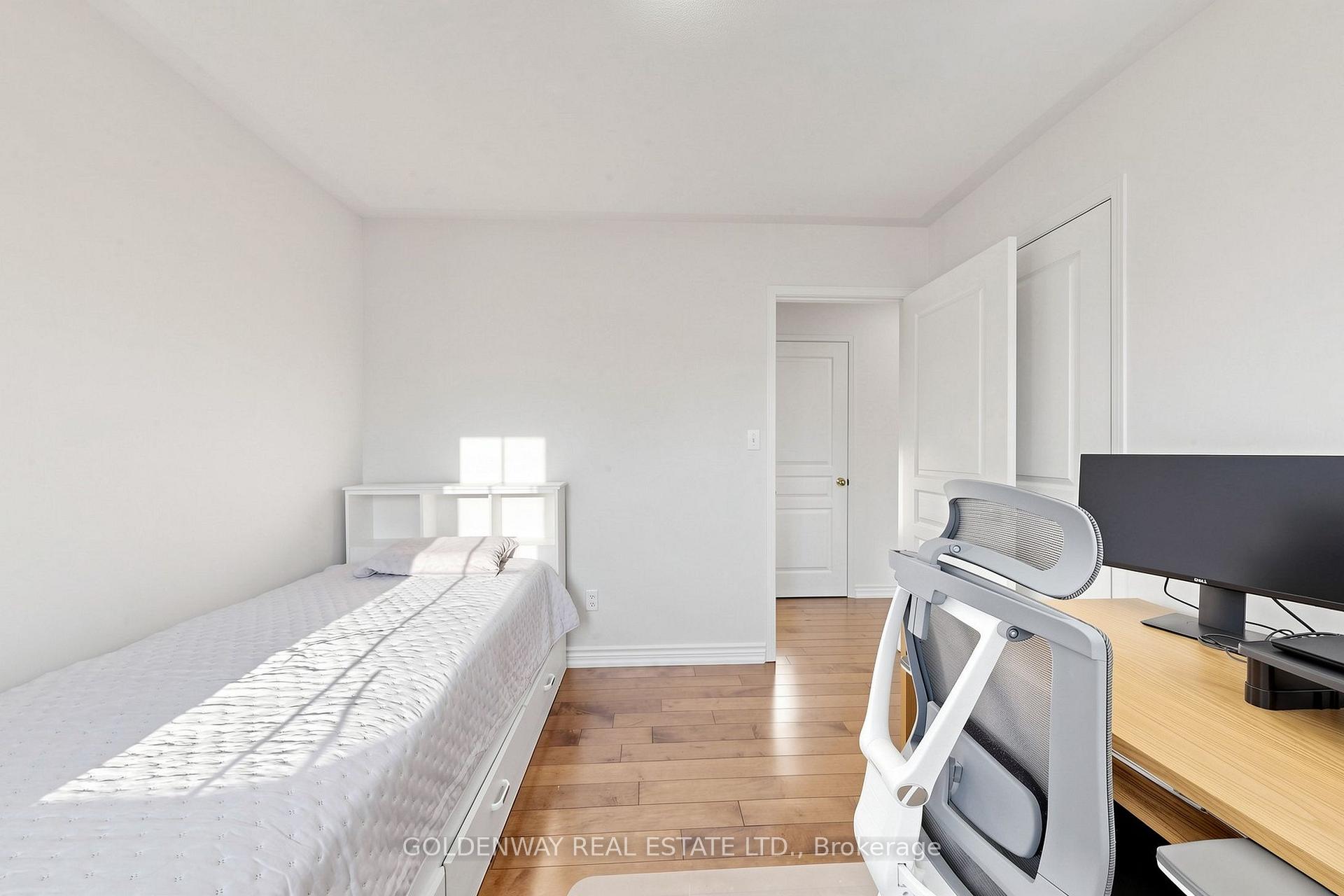 Photo 22 of 2200 Bur Oak Avenue, Markham, Greensborough — HOMEH