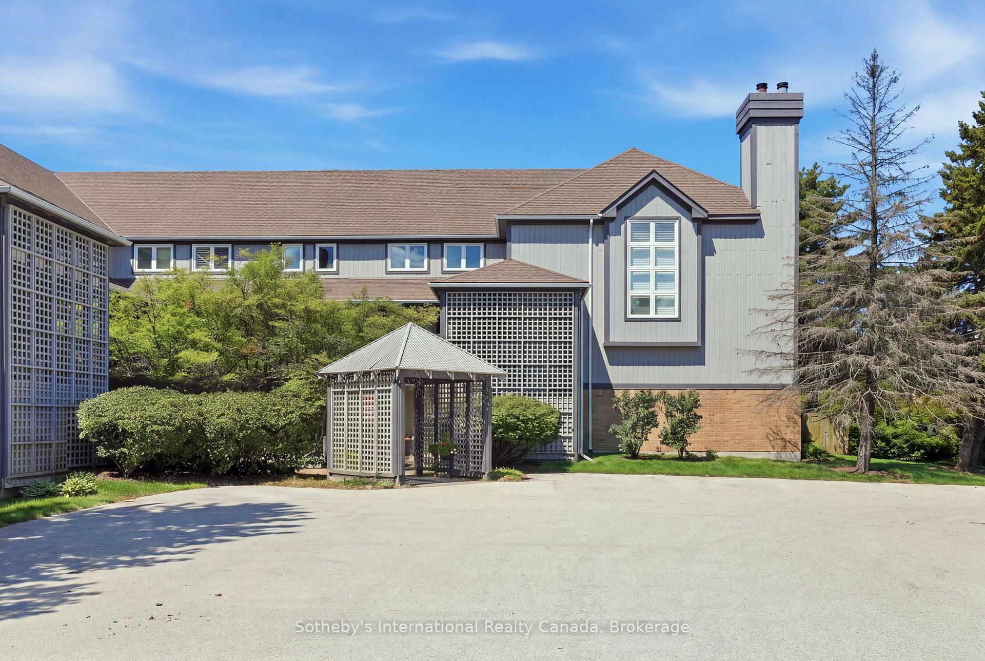 Photo 2 of 346 Mariners Way, Collingwood — HOMEH