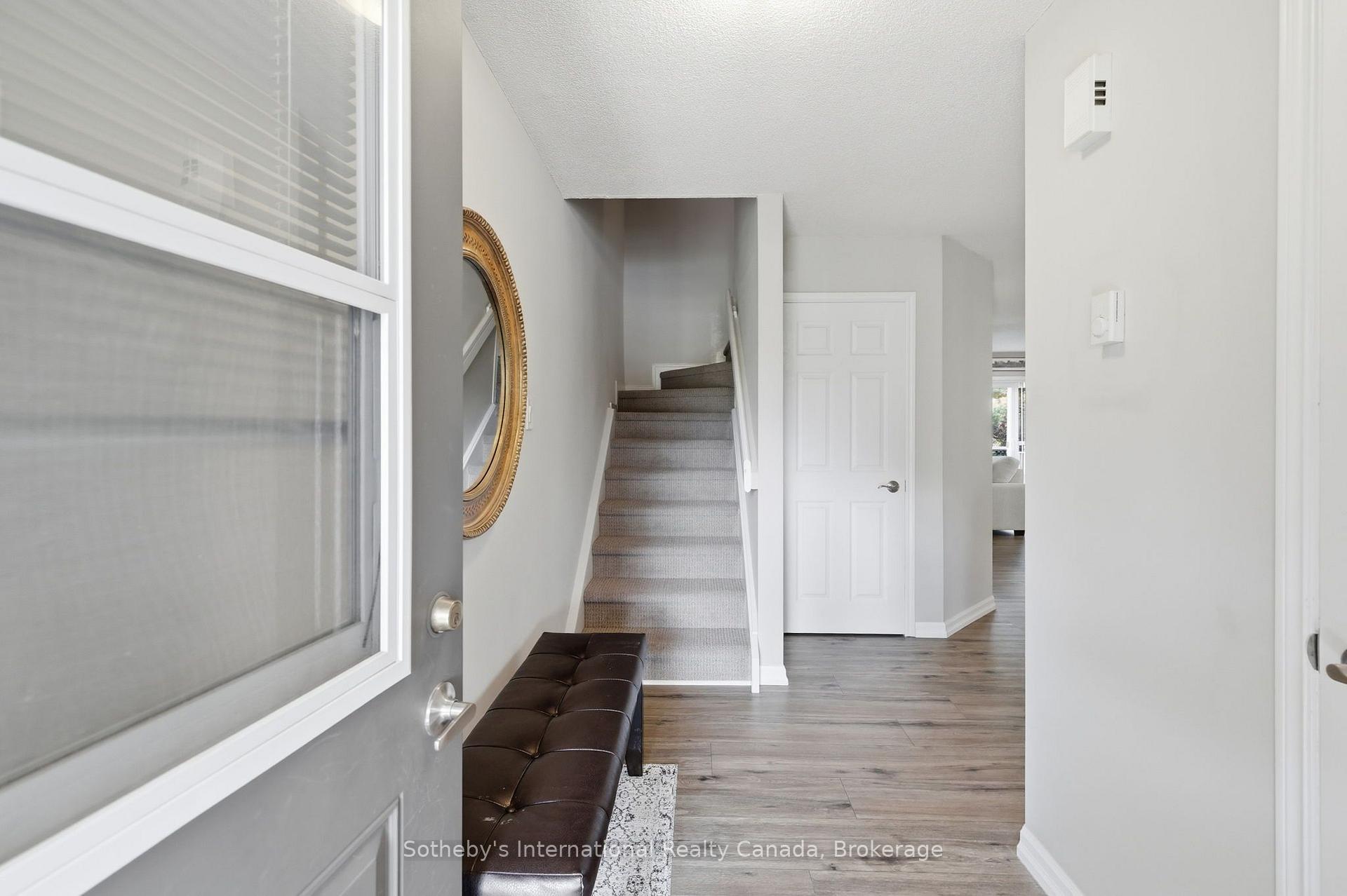 Photo 3 of 346 Mariners Way, Collingwood — HOMEH