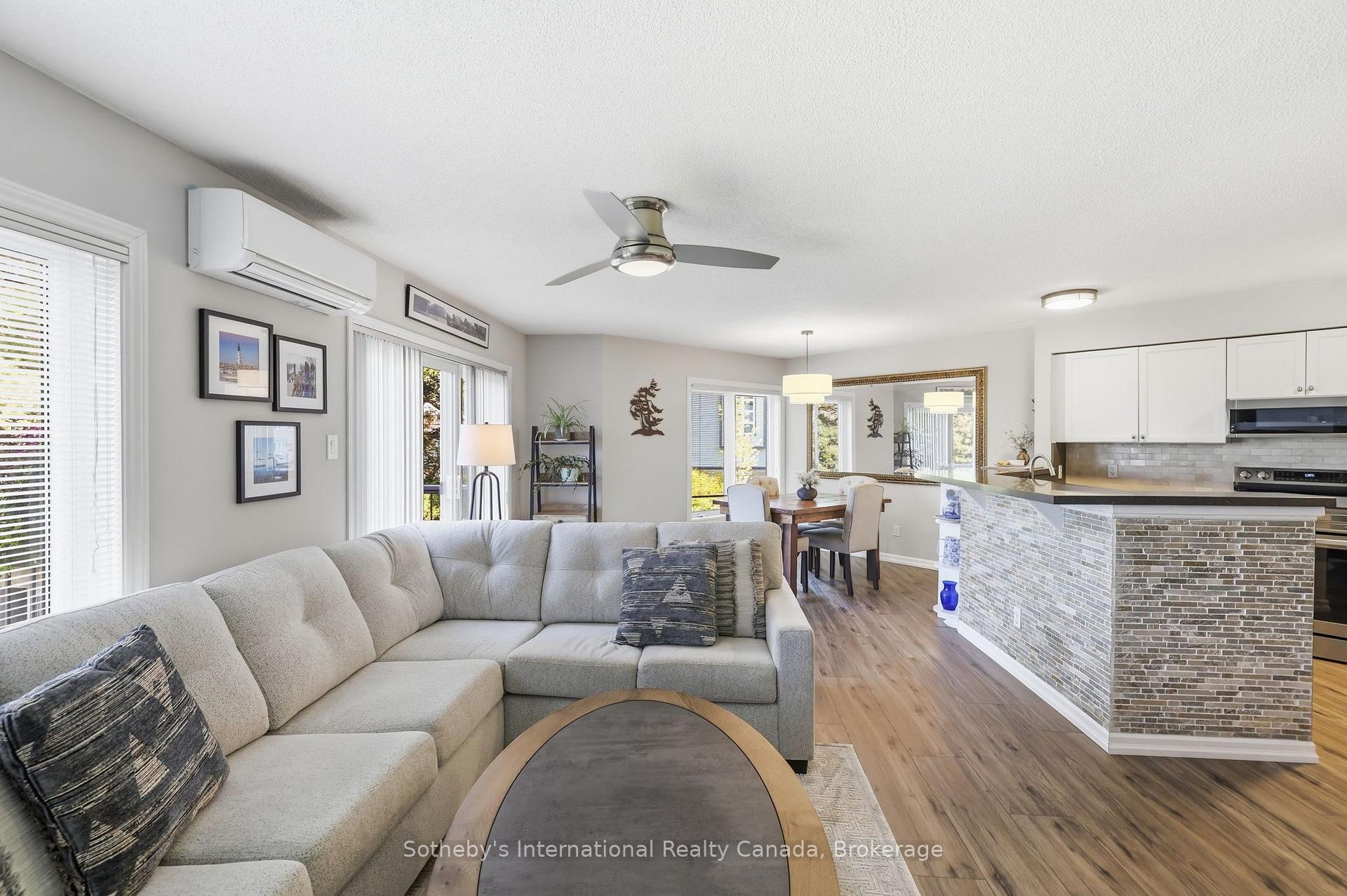 Photo 15 of 346 Mariners Way, Collingwood — HOMEH