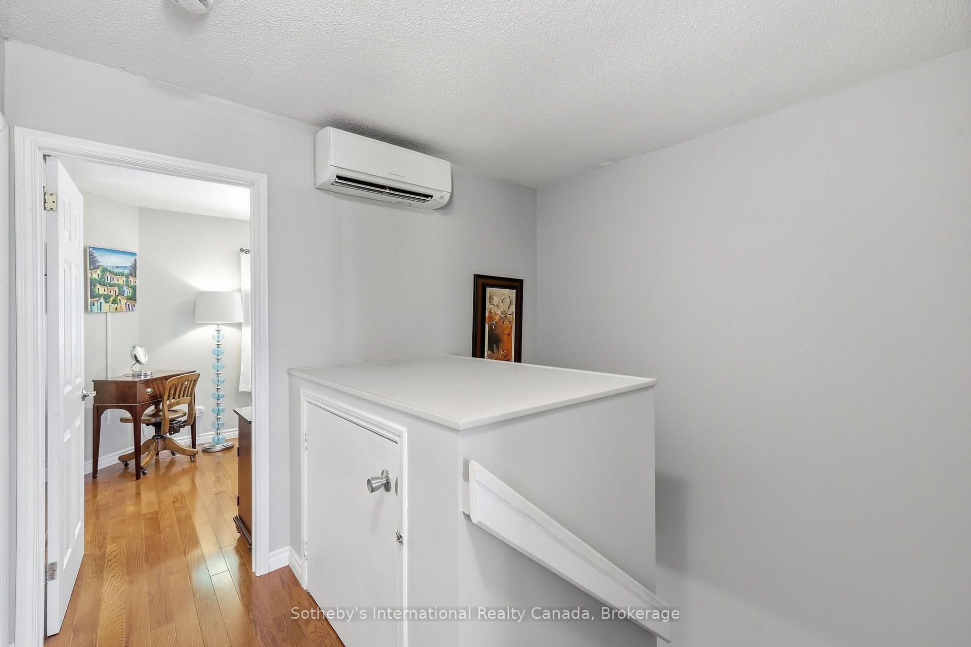 Photo 22 of 346 Mariners Way, Collingwood — HOMEH