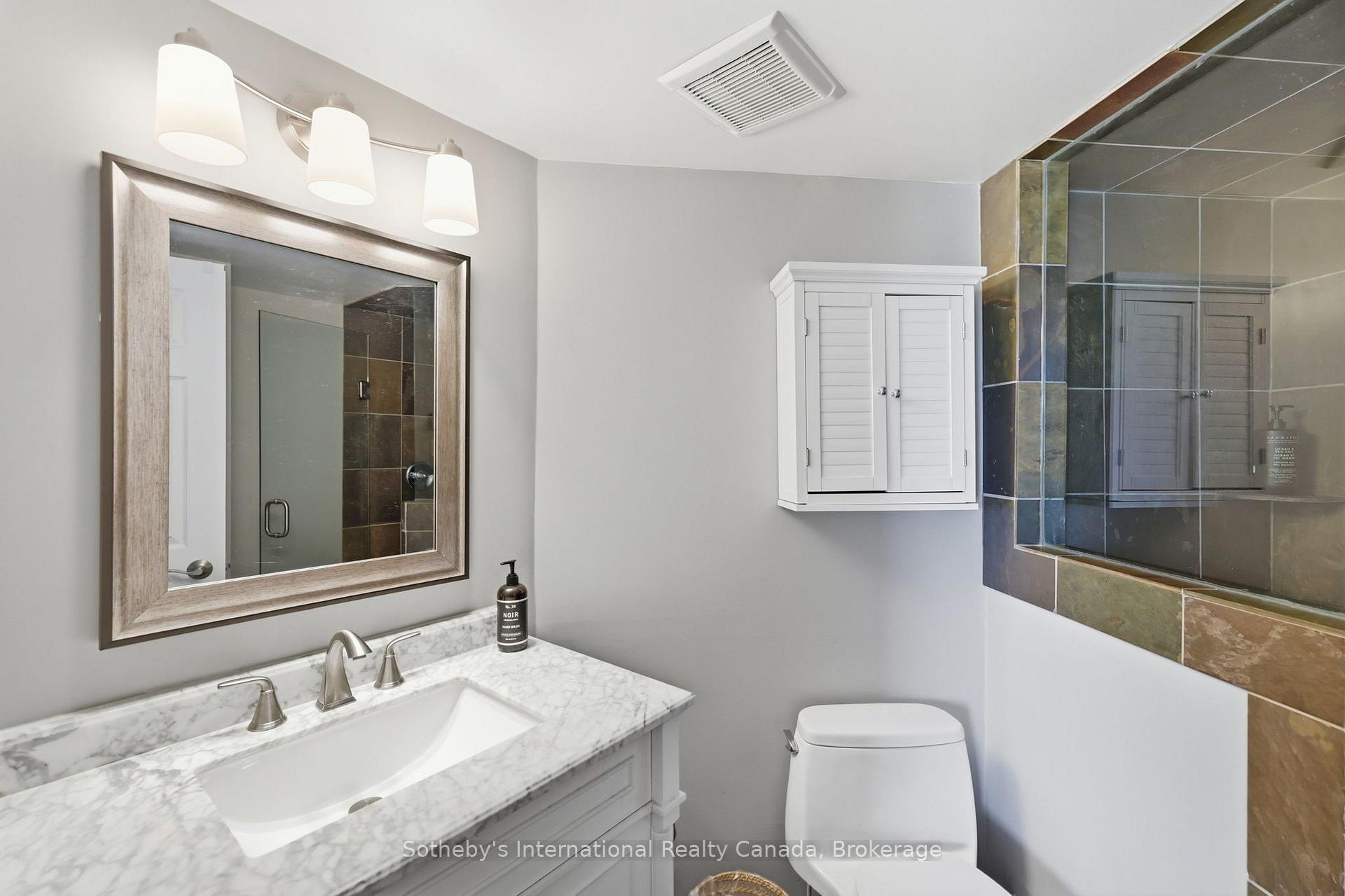 Photo 26 of 346 Mariners Way, Collingwood — HOMEH