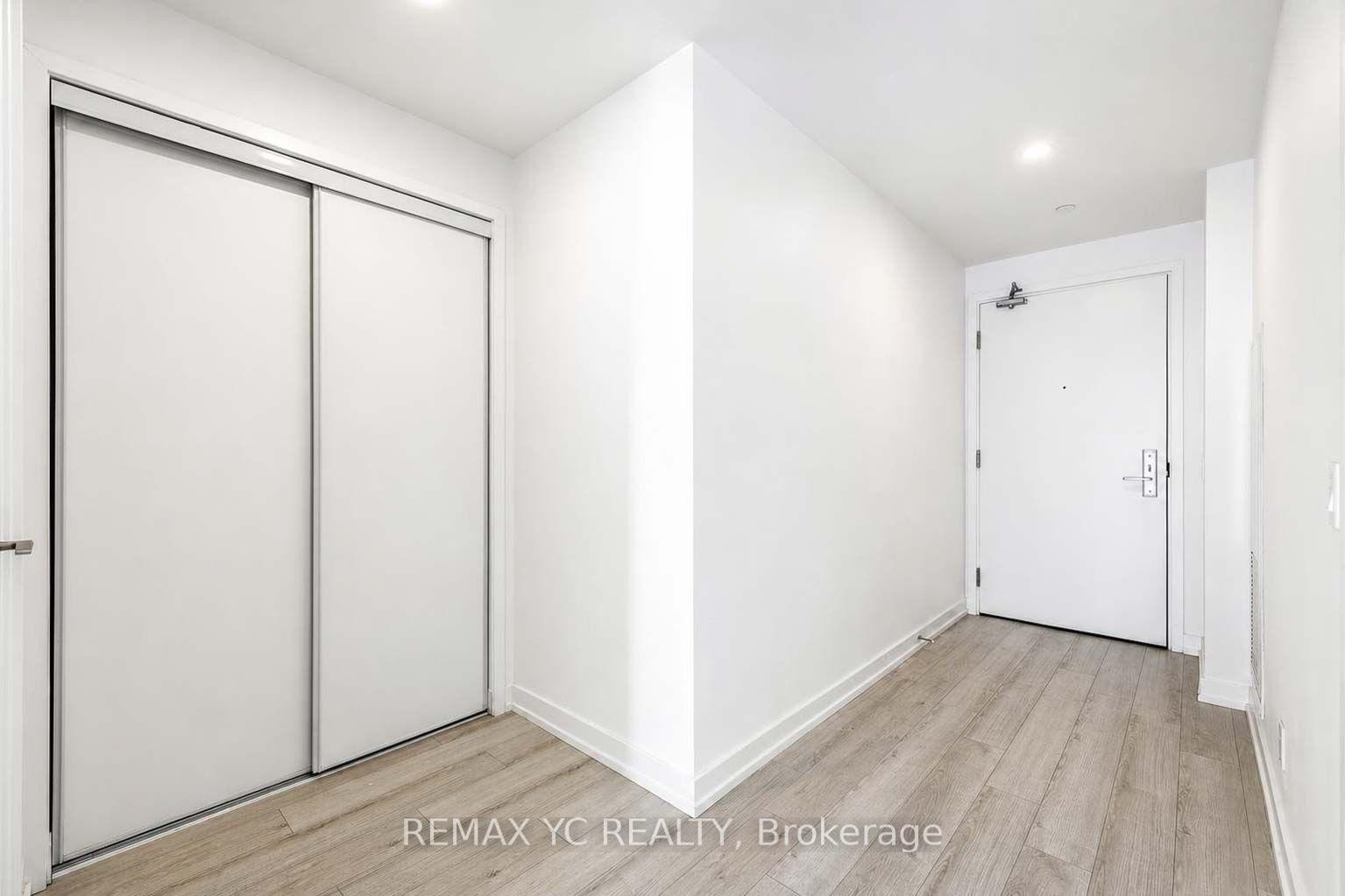 Photo 2 of Unit 2408, 33 Helendale Avenue, Toronto, Yonge-Eglinton — HOMEH