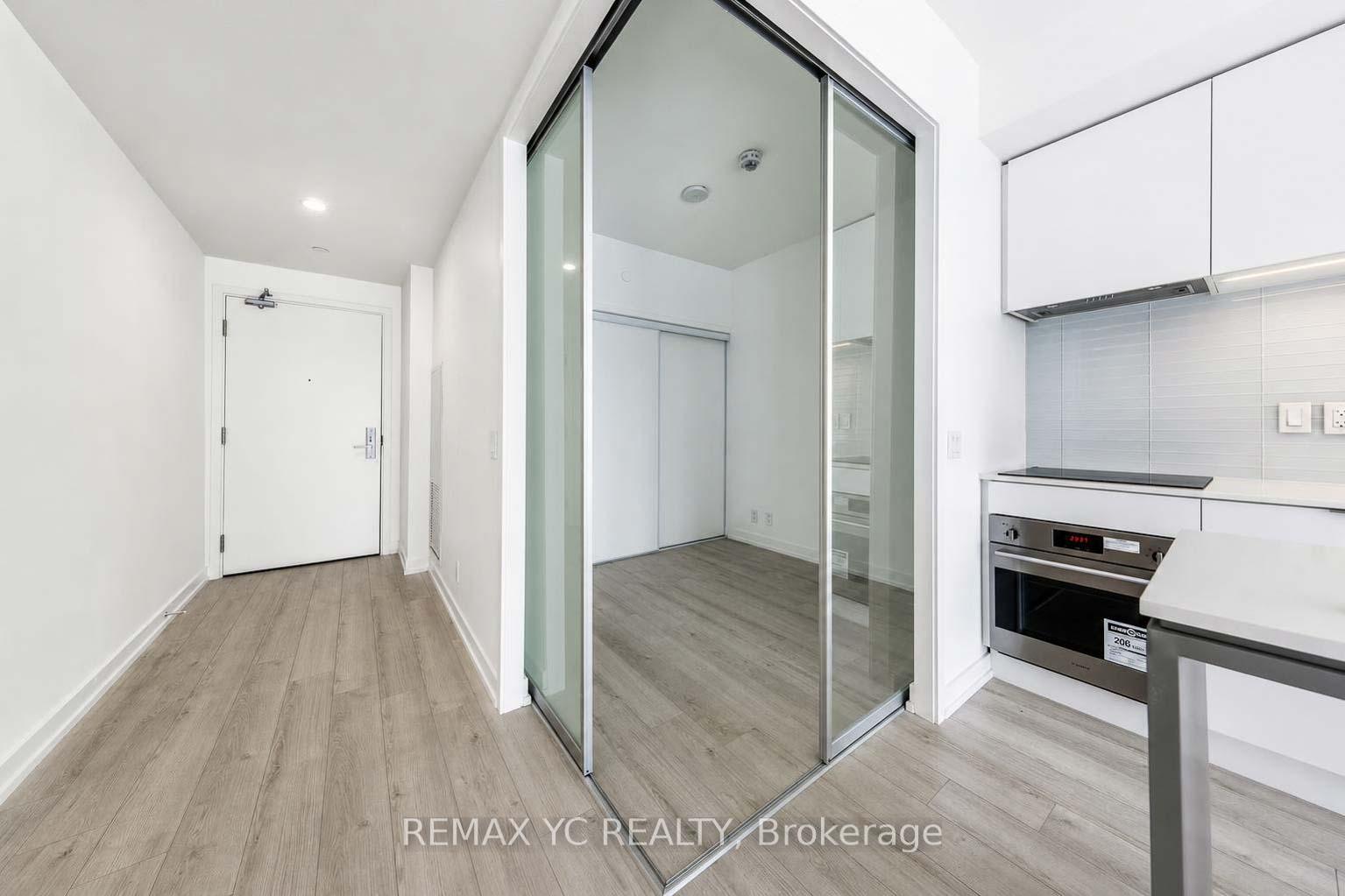 Photo 3 of Unit 2408, 33 Helendale Avenue, Toronto, Yonge-Eglinton — HOMEH