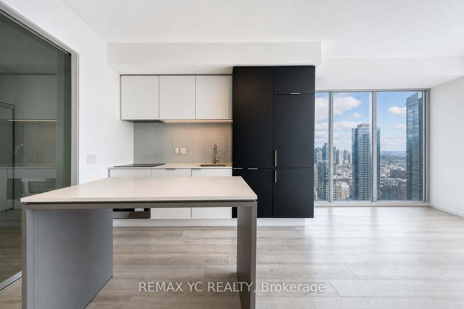 Photo 12 of Unit 2408, 33 Helendale Avenue, Toronto, Yonge-Eglinton — HOMEH