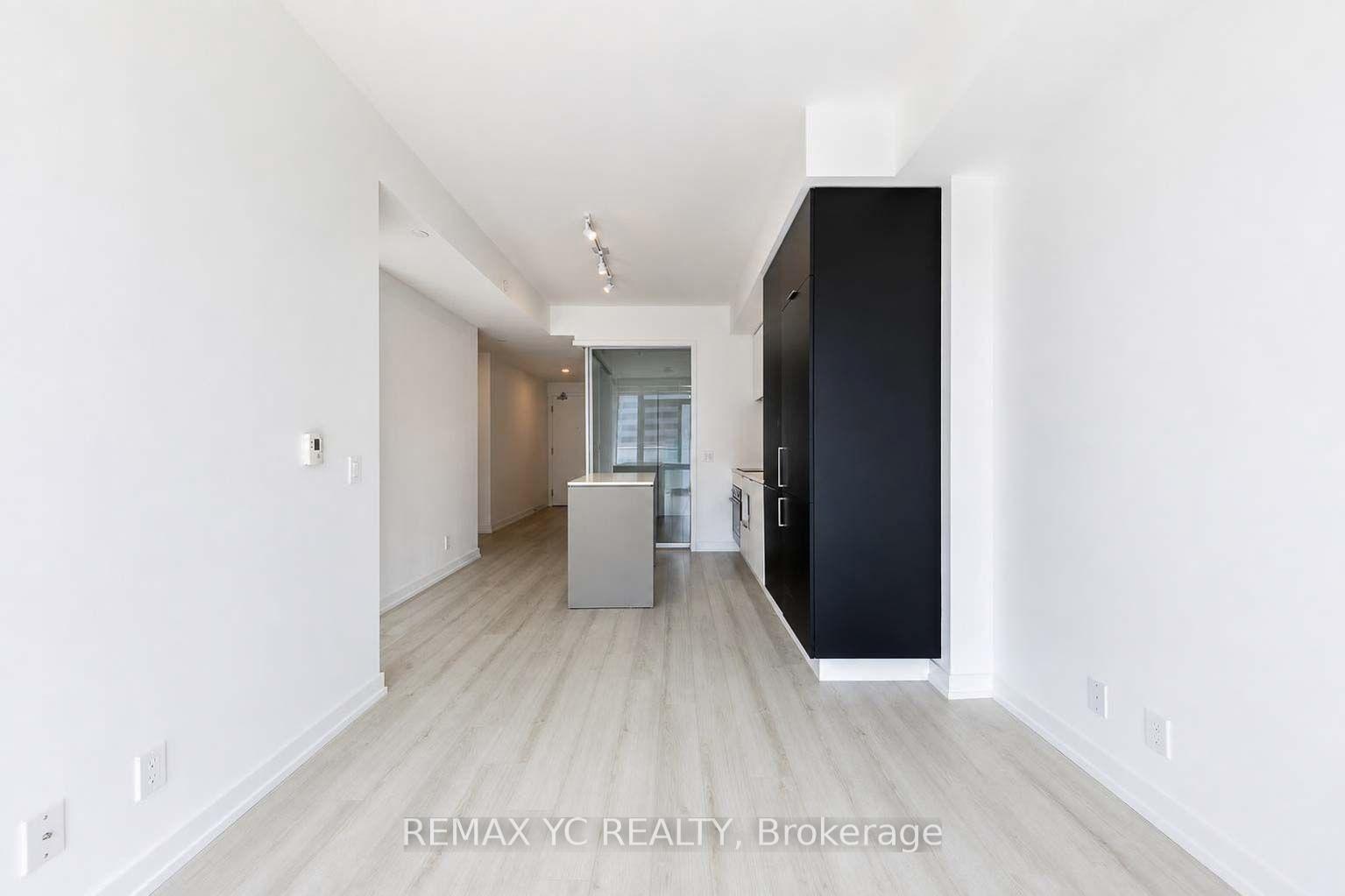 Photo 18 of Unit 2408, 33 Helendale Avenue, Toronto, Yonge-Eglinton — HOMEH