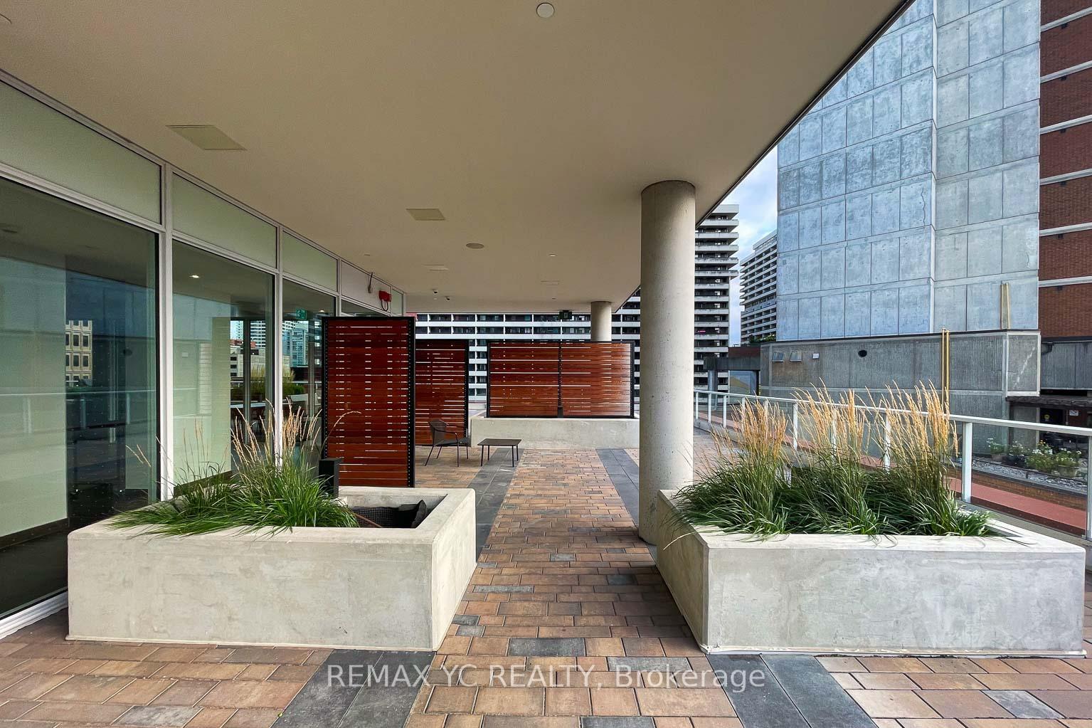 Photo 39 of Unit 2408, 33 Helendale Avenue, Toronto, Yonge-Eglinton — HOMEH