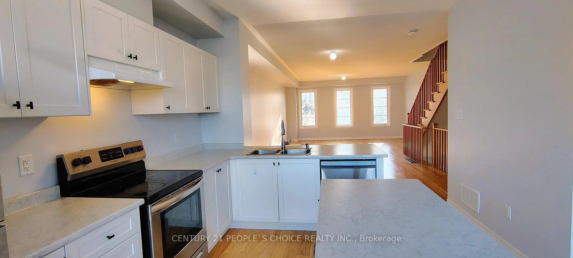 Photo 18 of 1569 Green Road, Clarington, Bowmanville — HOMEH