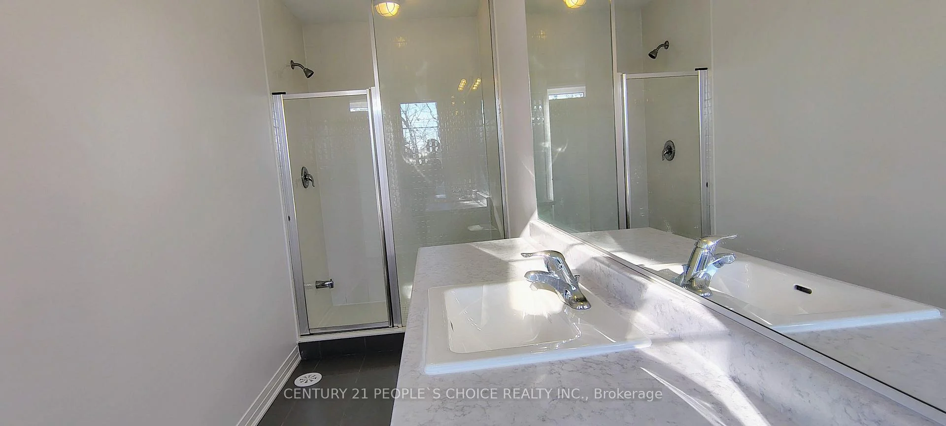 Photo 29 of 1569 Green Road, Clarington, Bowmanville — HOMEH