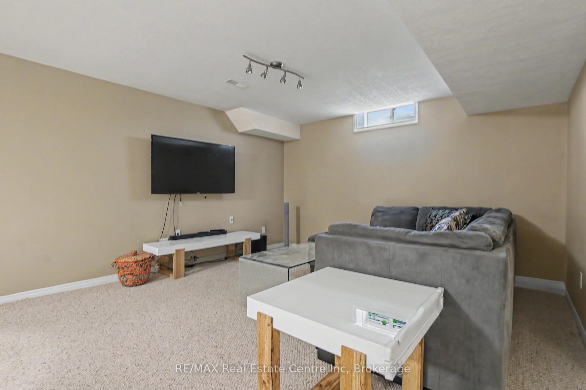 Photo 31 of 115 Mcfarlane Drive, Cambridge, Grow Community Centre — HOMEH