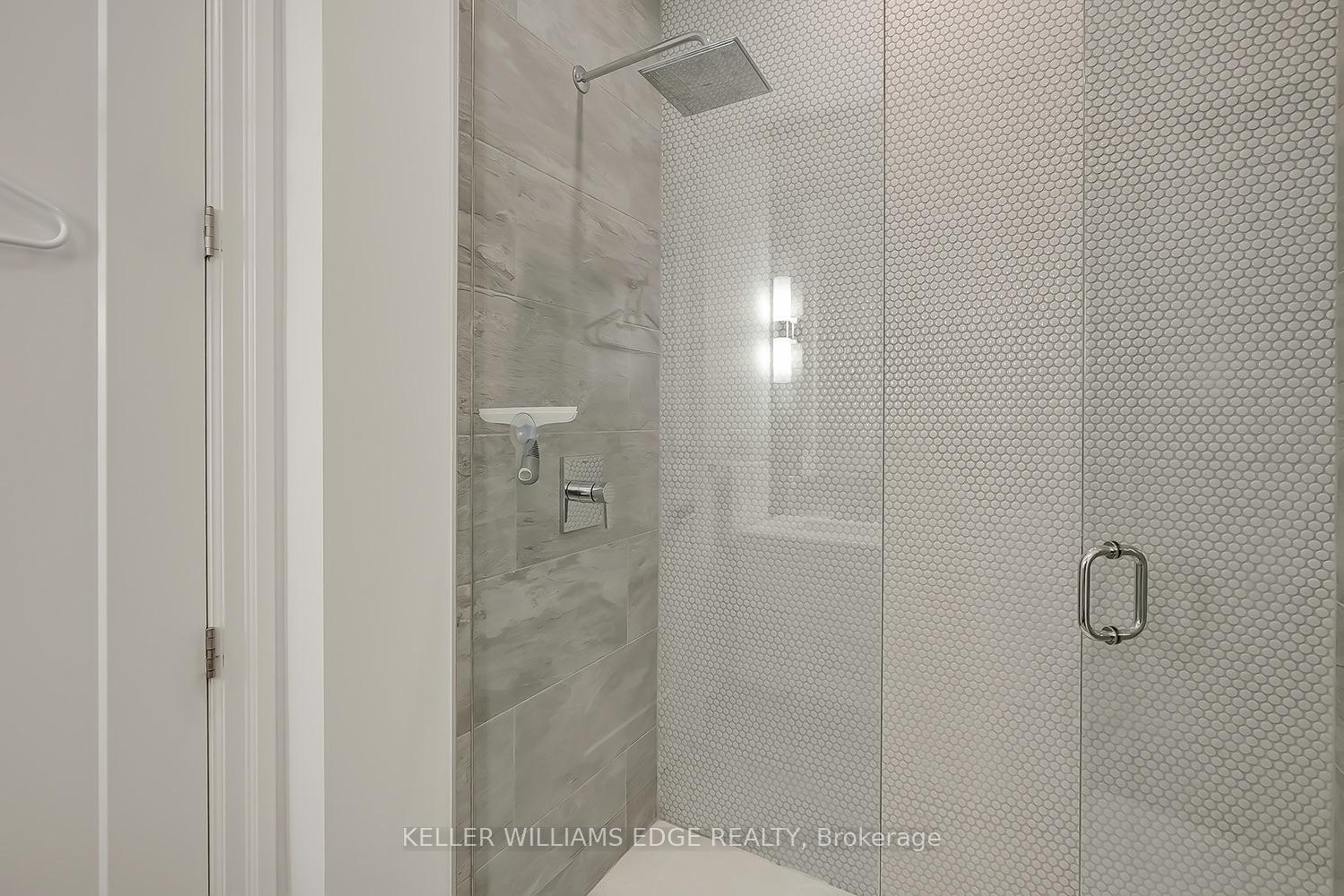 Photo 6 of Unit 510, 1441 Elgin Street, Burlington, Brant — HOMEH