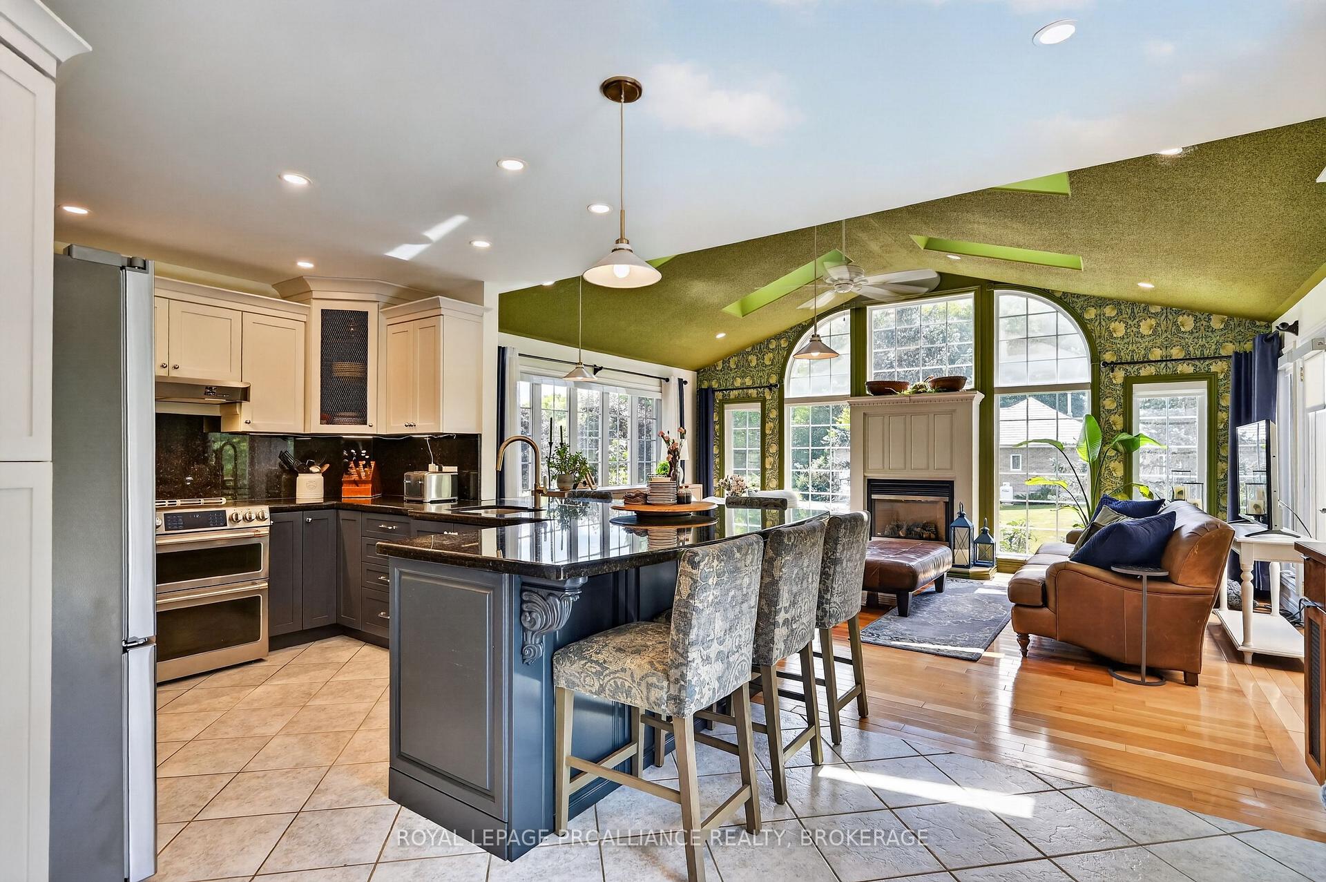 Photo 10 of 3335 Four Seasons Drive, Frontenac, Frontenac South — HOMEH