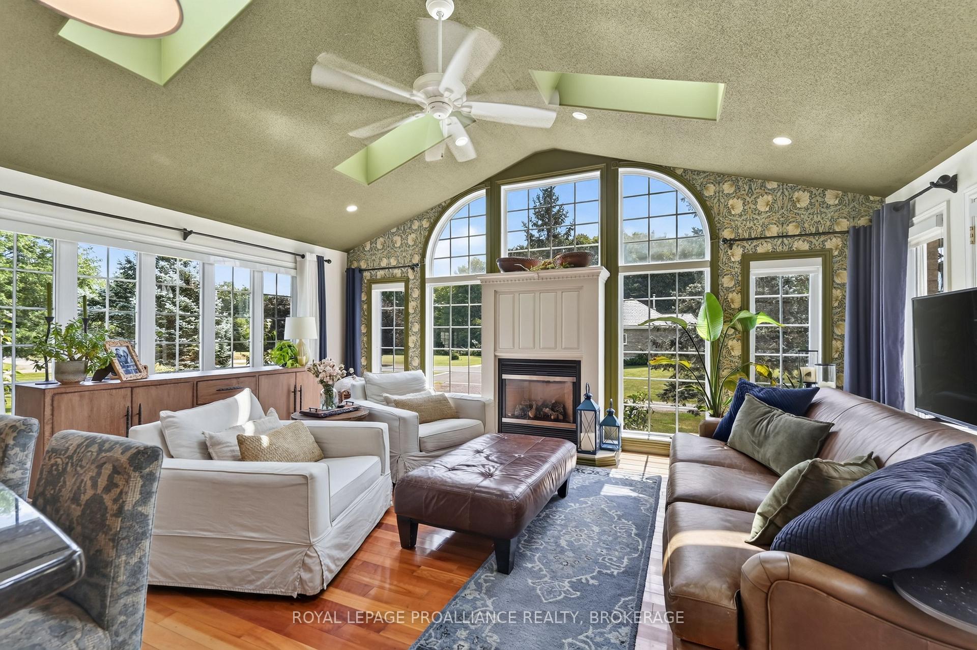 Photo 12 of 3335 Four Seasons Drive, Frontenac, Frontenac South — HOMEH