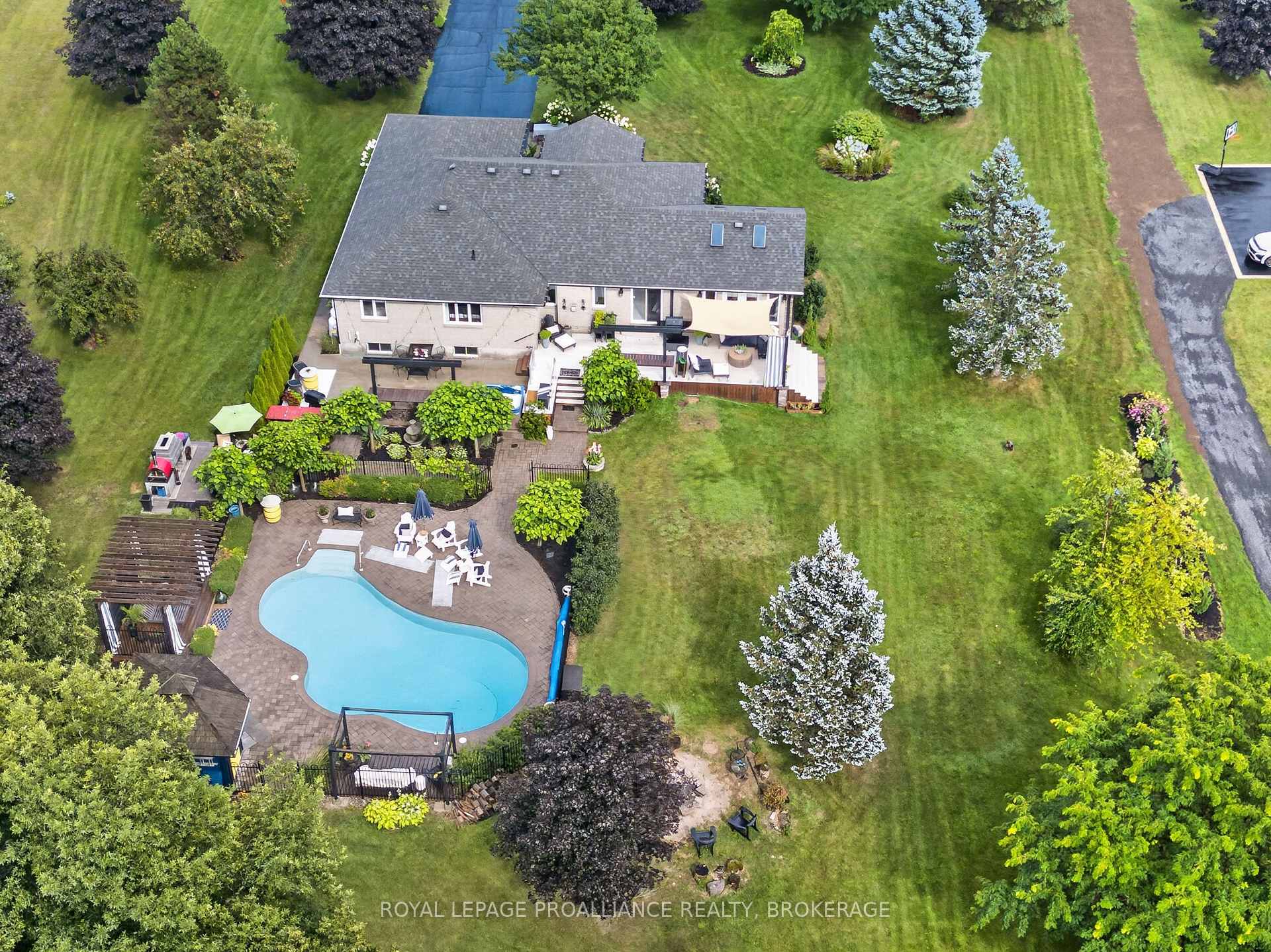 Photo 49 of 3335 Four Seasons Drive, Frontenac, Frontenac South — HOMEH
