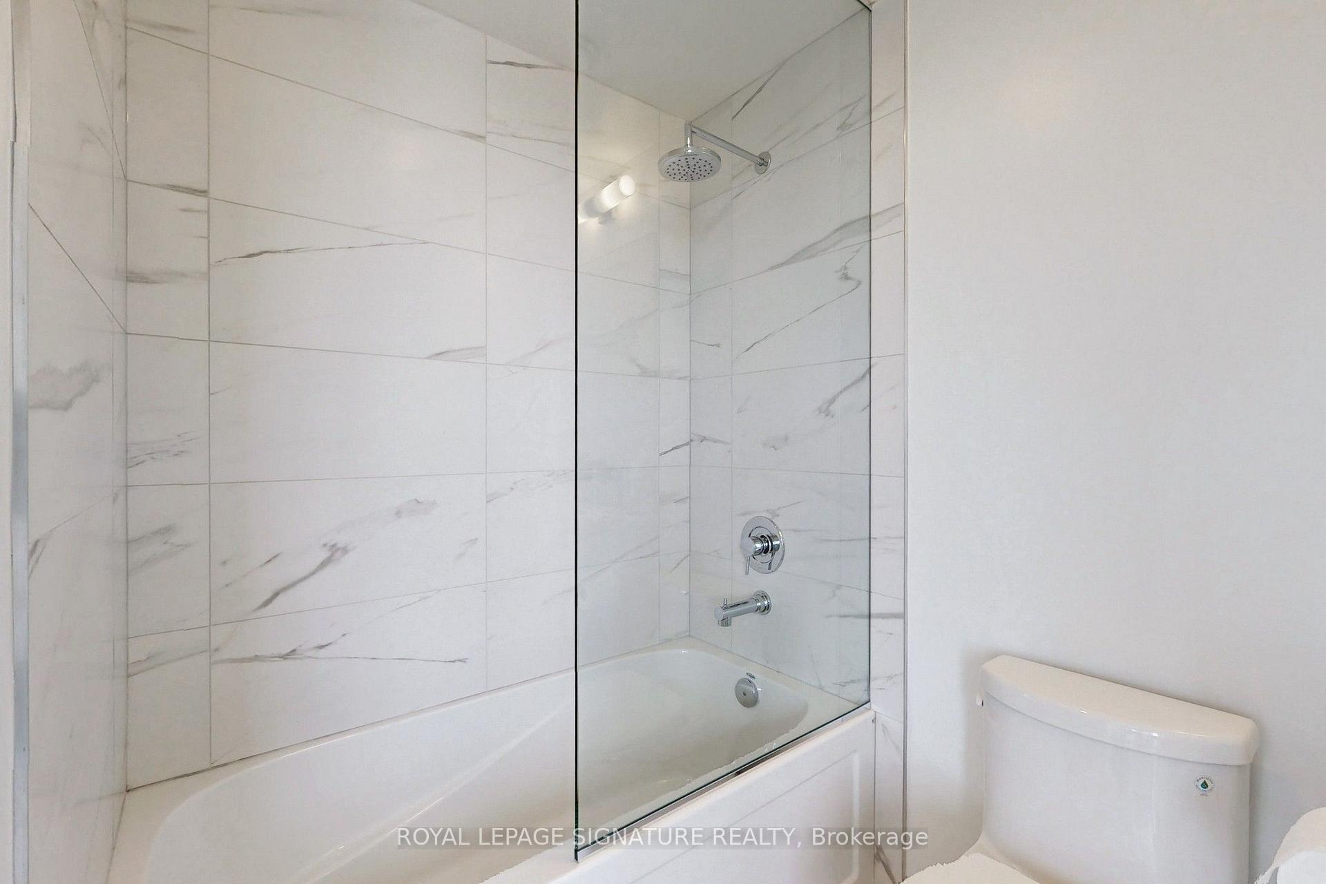 Photo 23 of Unit 5203, 138 Downes Street, Toronto, Waterfront Communities — HOMEH