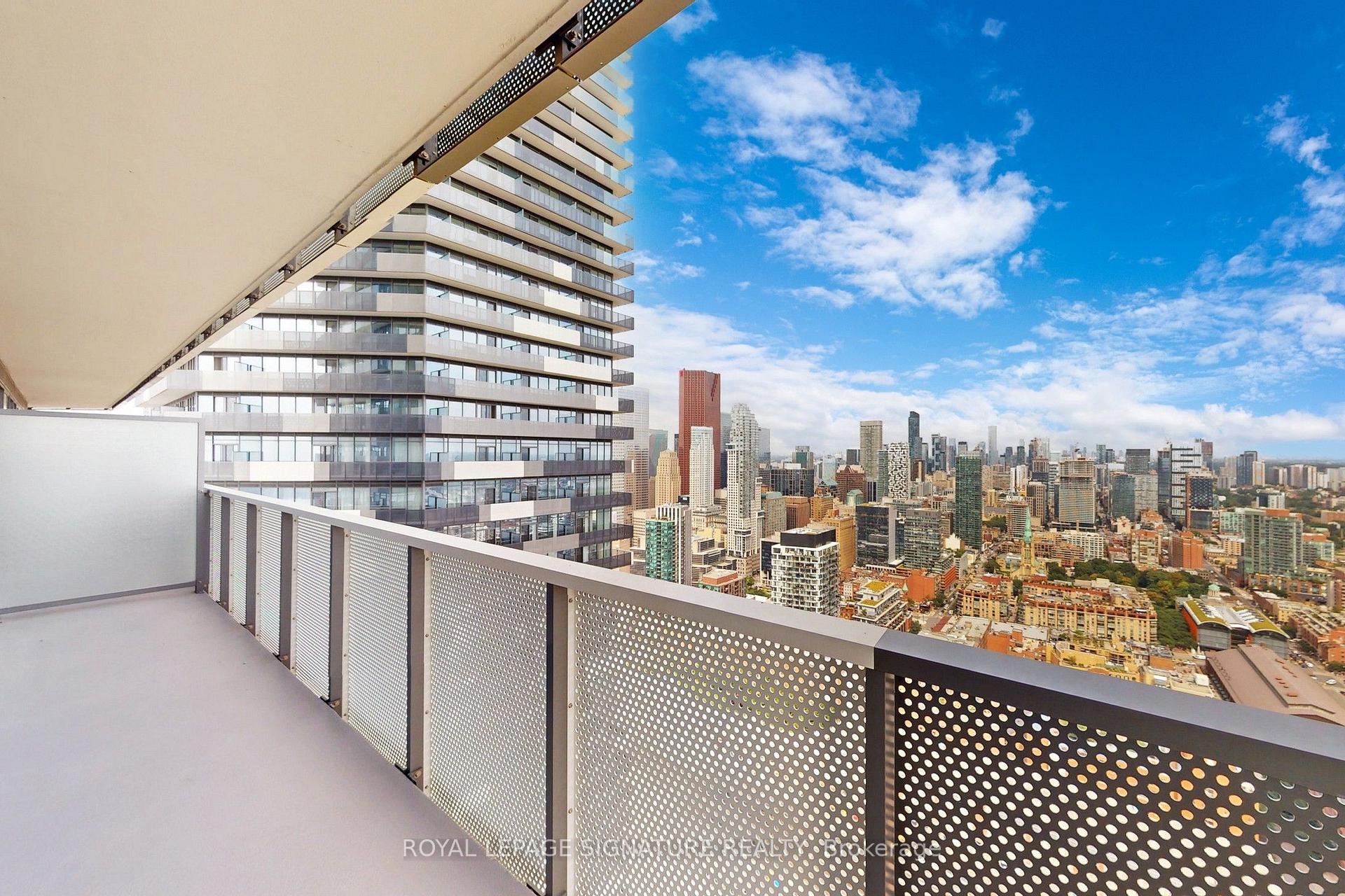Photo 30 of Unit 5203, 138 Downes Street, Toronto, Waterfront Communities — HOMEH