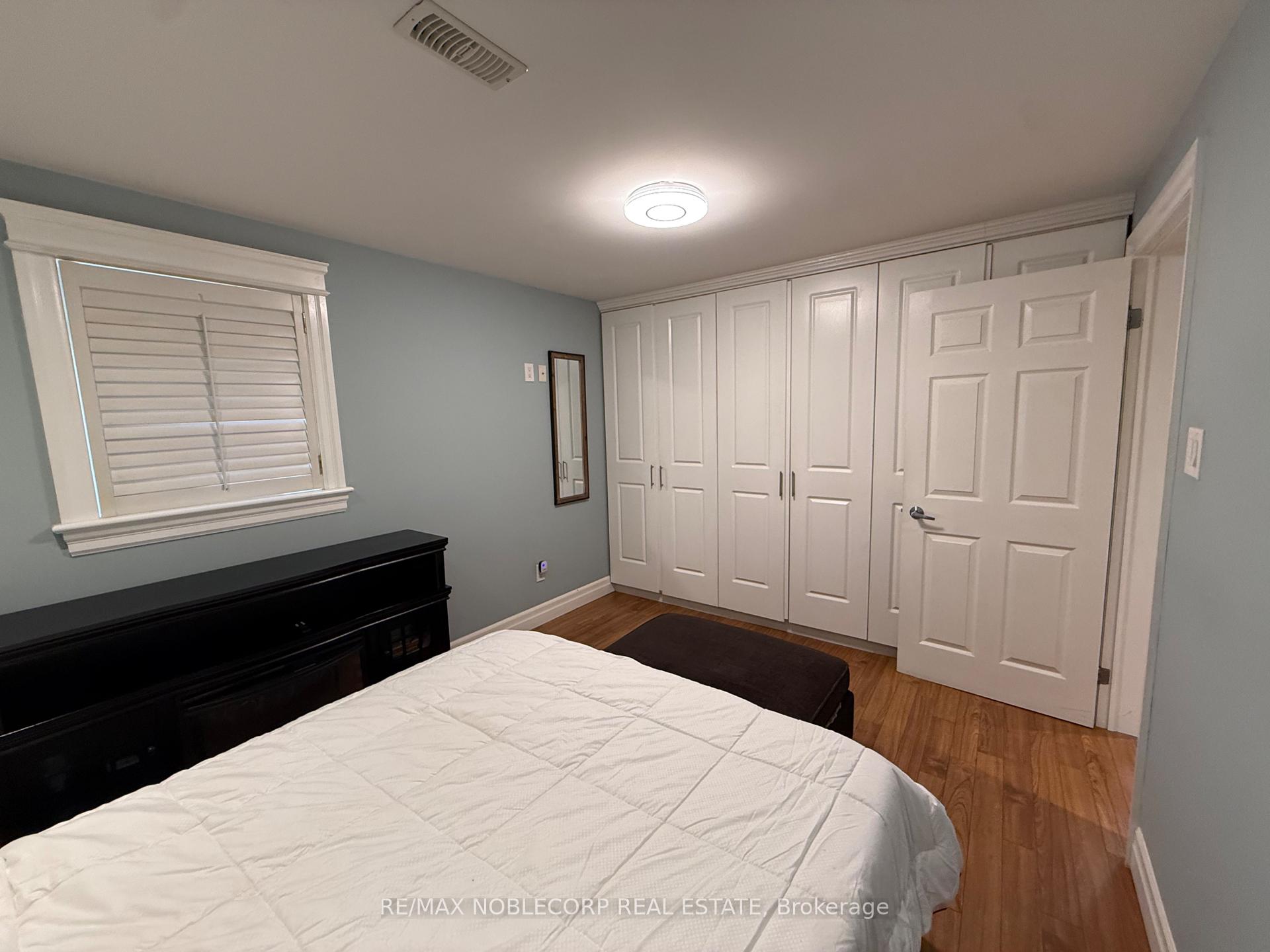 Photo 8 of Unit Basement, 38 D'amato Crescent, Vaughan, Maple — HOMEH