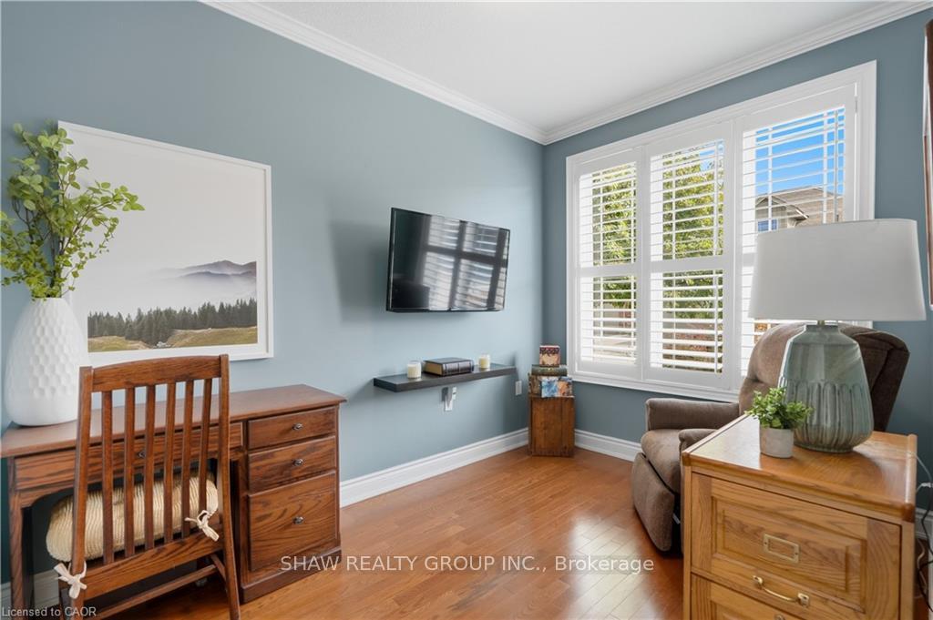 Photo 6 of Unit 216, 2120 Itabashi Way, Burlington, Tansley — HOMEH