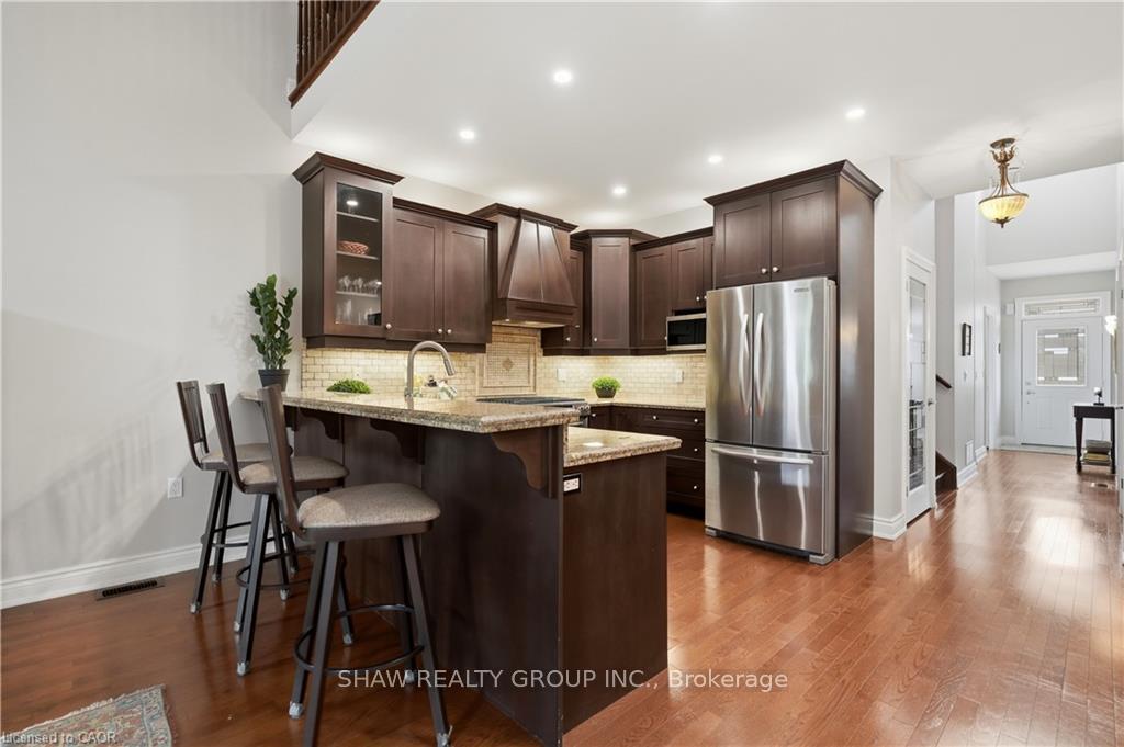 Photo 10 of Unit 216, 2120 Itabashi Way, Burlington, Tansley — HOMEH