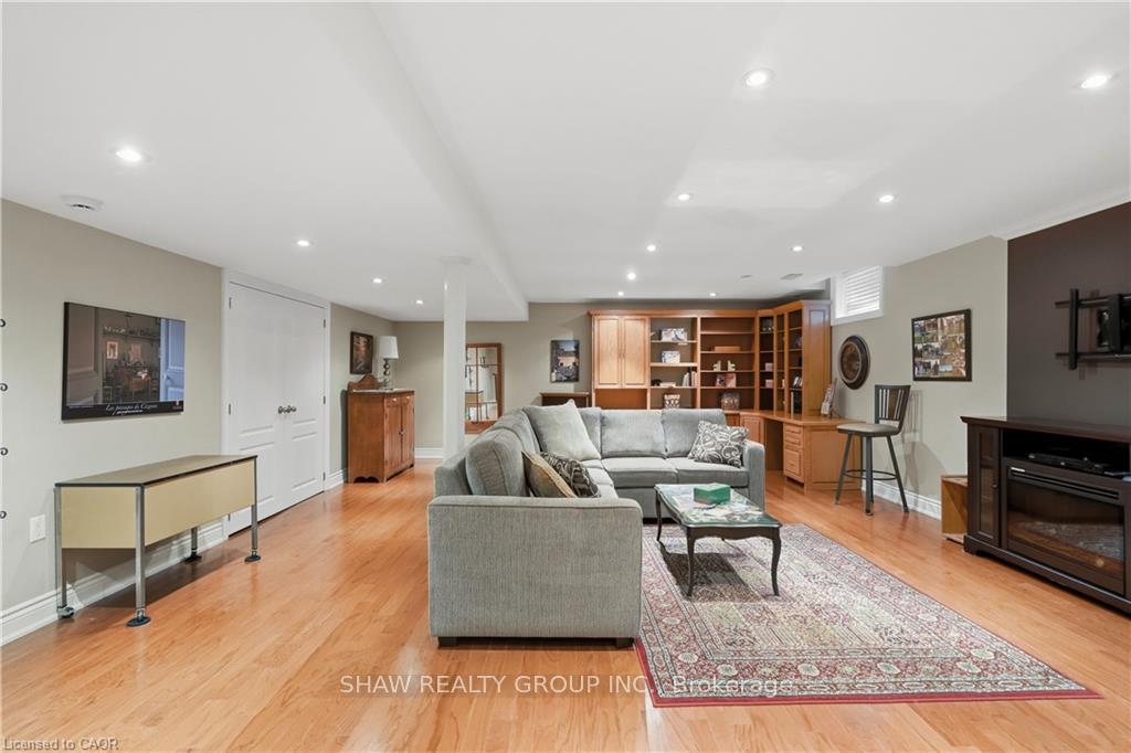 Photo 30 of Unit 216, 2120 Itabashi Way, Burlington, Tansley — HOMEH