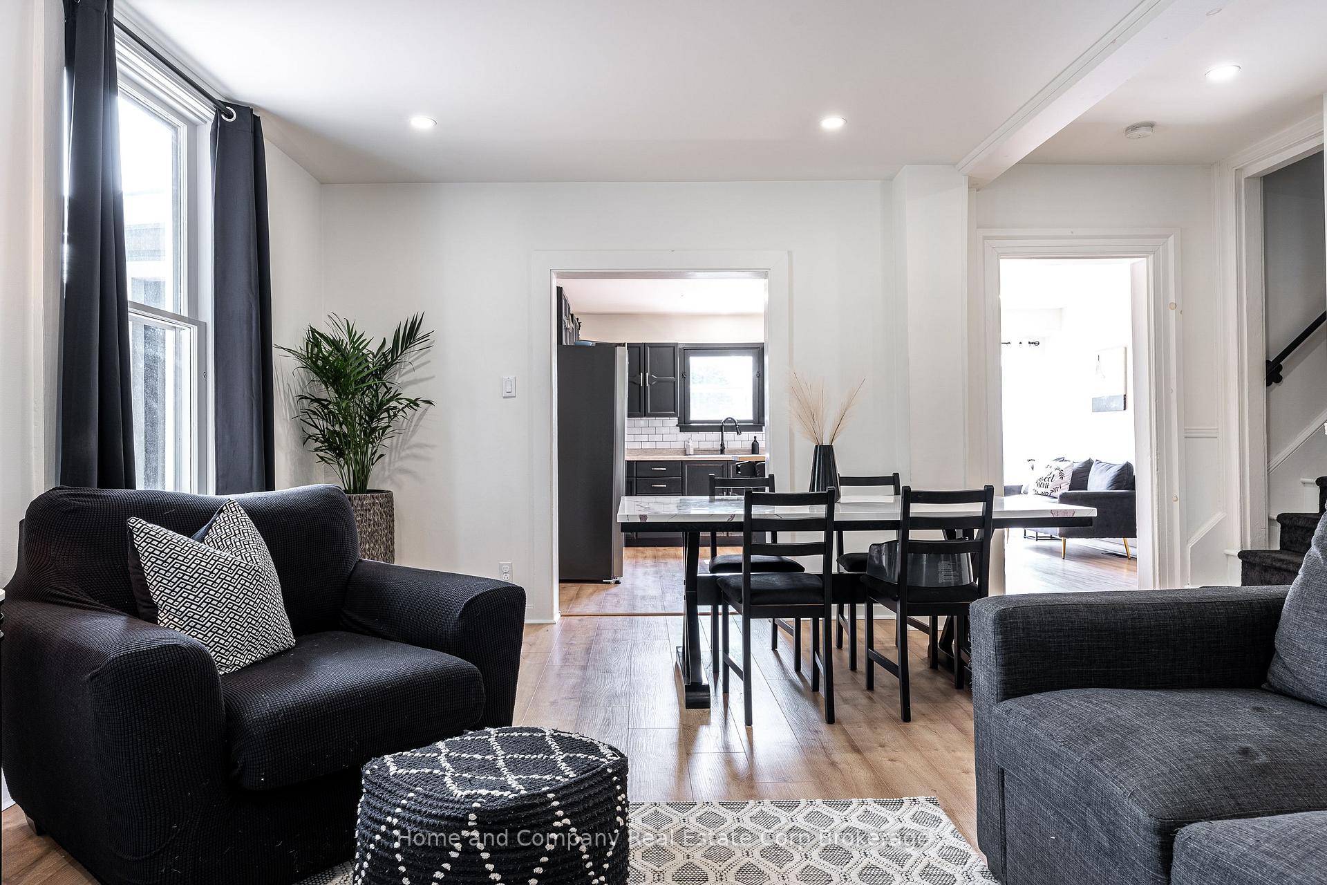 Photo 3 of 143 St David Street, West Perth, Mitchell — HOMEH