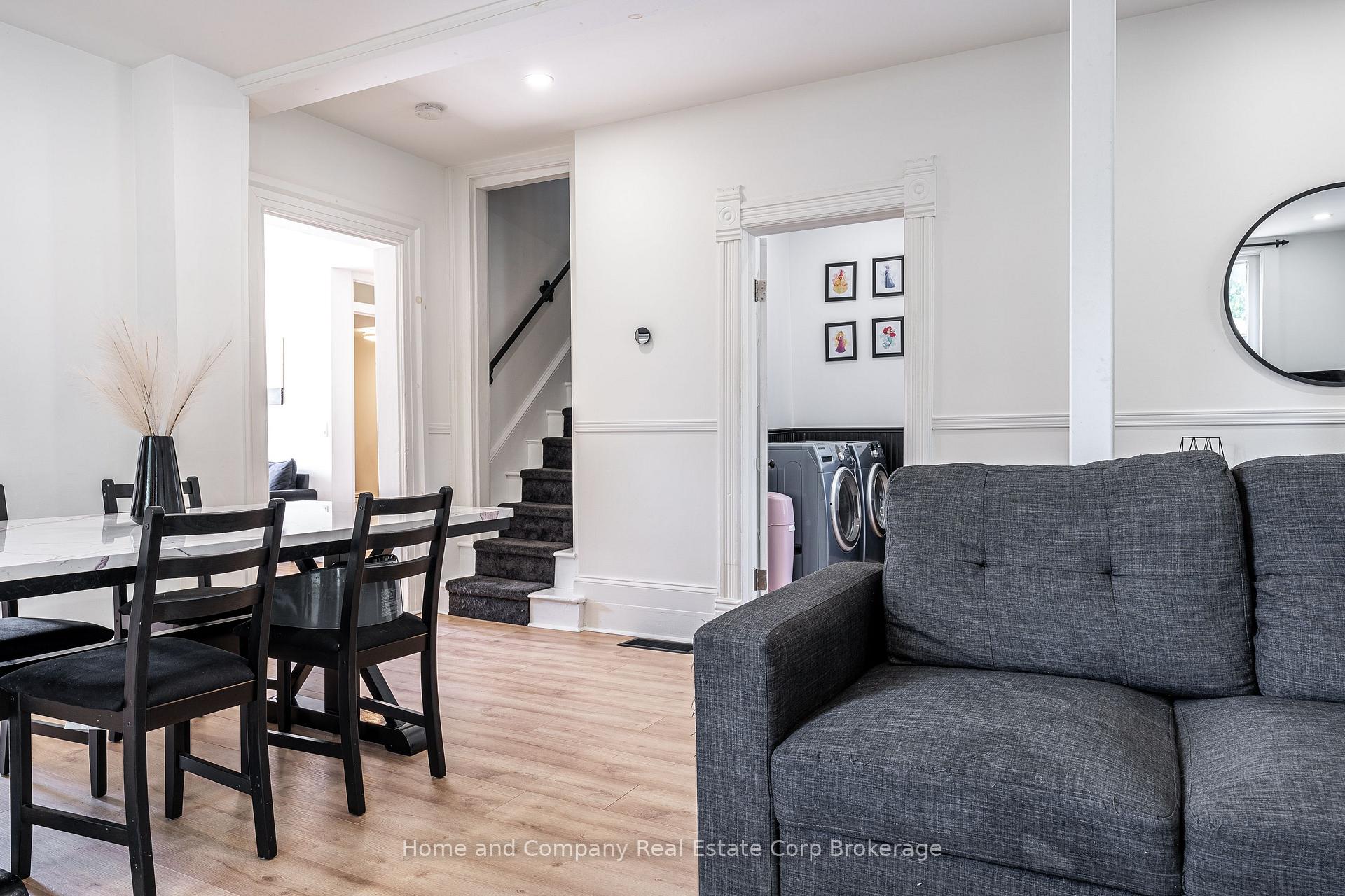 Photo 7 of 143 St David Street, West Perth, Mitchell — HOMEH