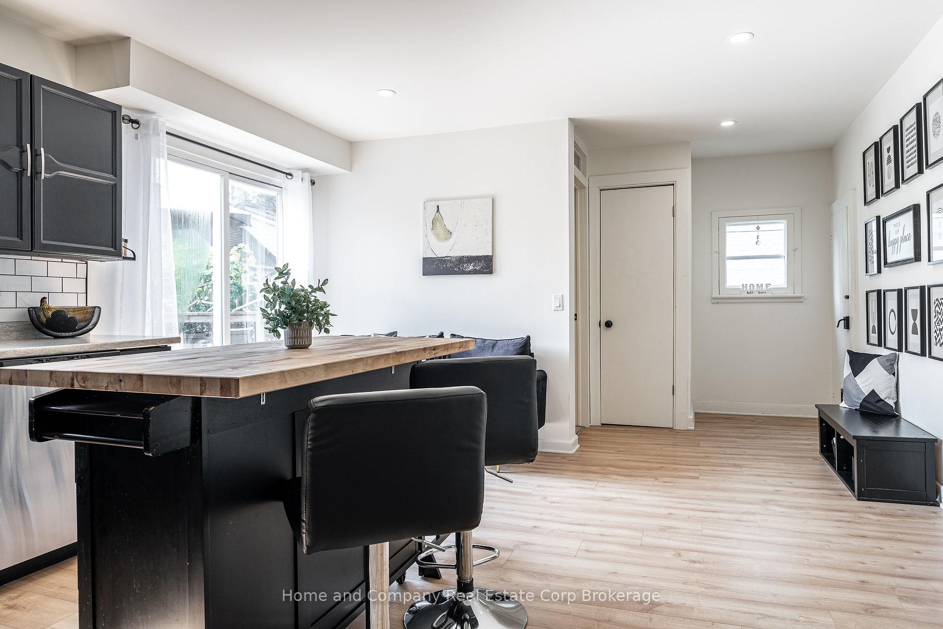 Photo 21 of 143 St David Street, West Perth, Mitchell — HOMEH