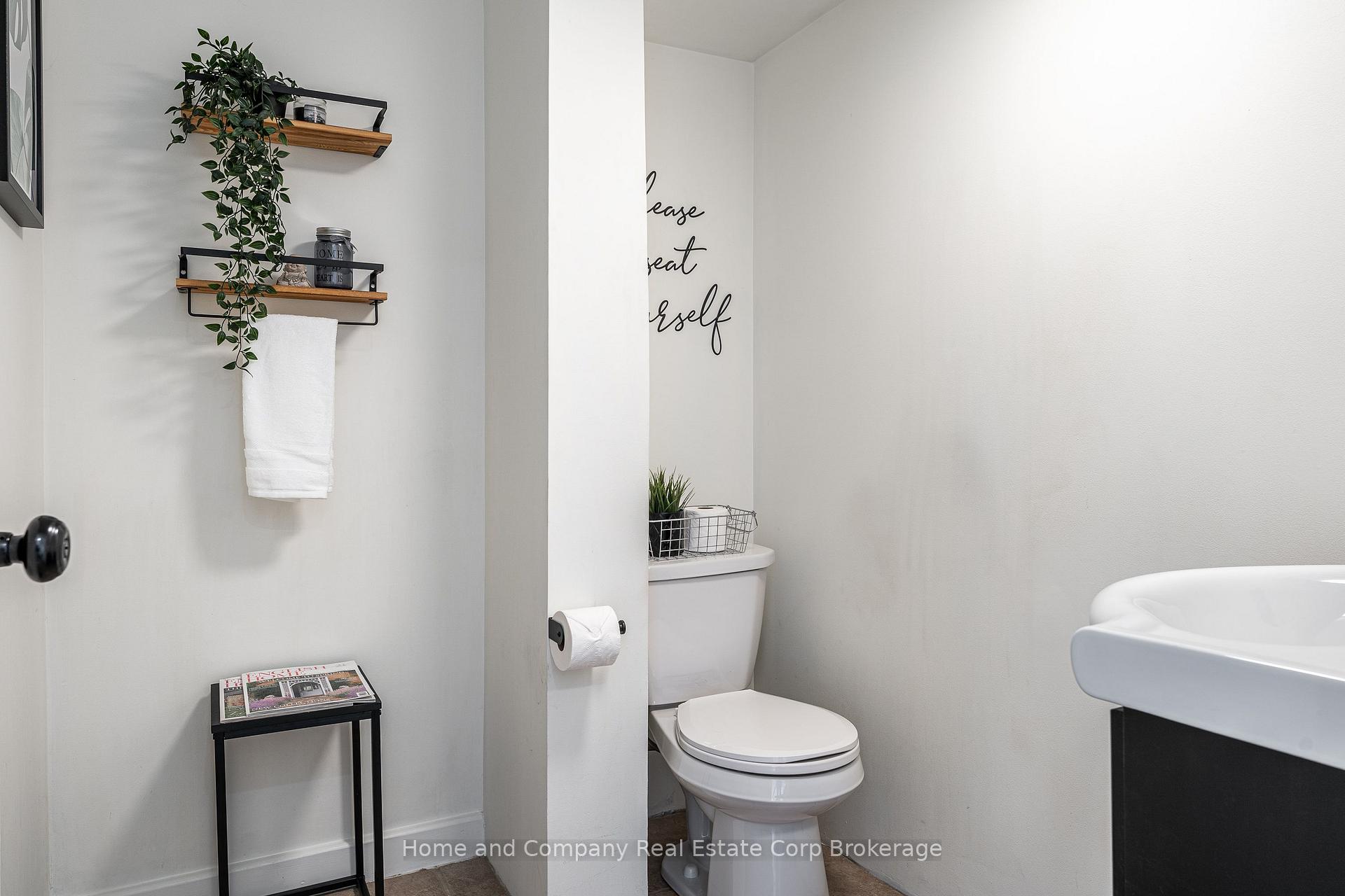 Photo 23 of 143 St David Street, West Perth, Mitchell — HOMEH