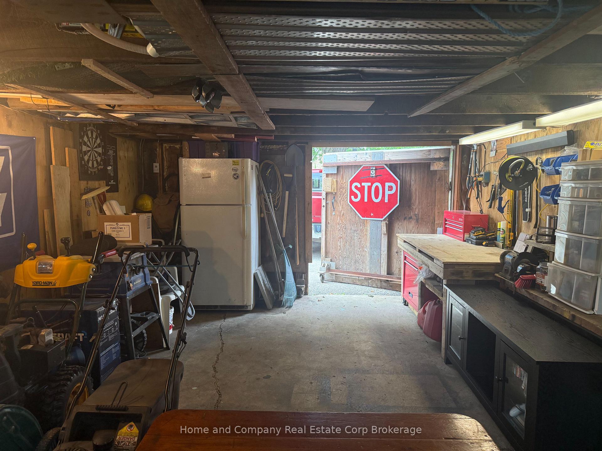 Photo 34 of 143 St David Street, West Perth, Mitchell — HOMEH
