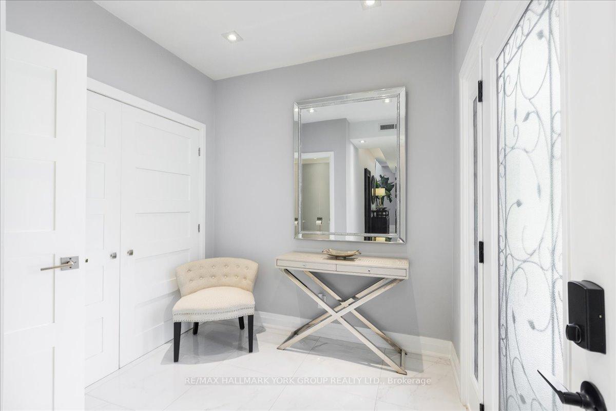 Photo 6 of 181 Bowling Green Road, Georgina, Historic Lakeshore Communities — HOMEH