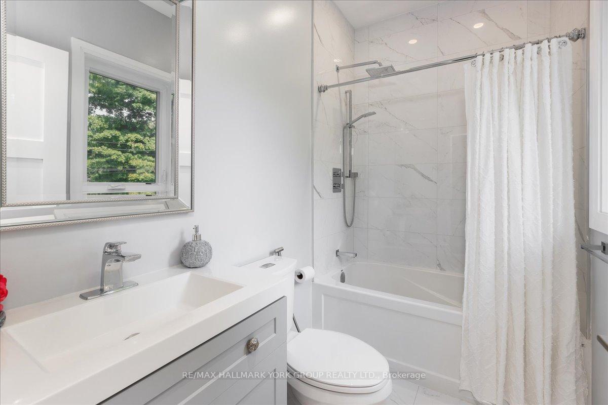 Photo 32 of 181 Bowling Green Road, Georgina, Historic Lakeshore Communities — HOMEH