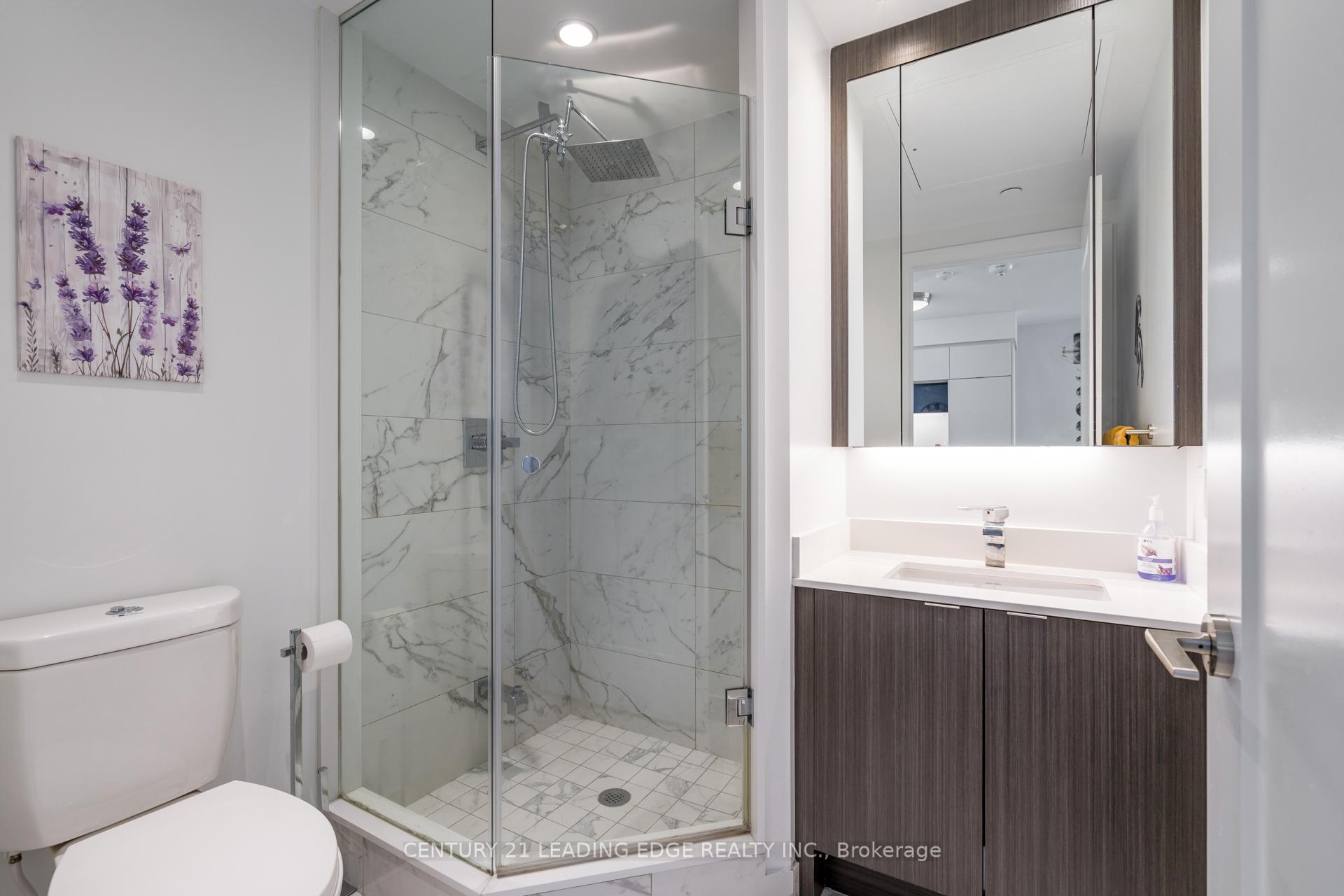 Photo 17 of Unit 919, 1 Edgewater Drive, Toronto, Waterfront Communities — HOMEH