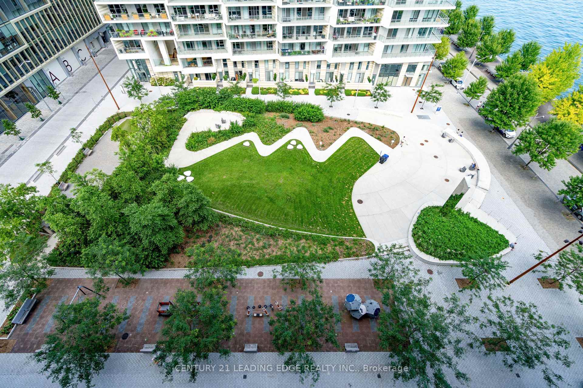 Photo 23 of Unit 919, 1 Edgewater Drive, Toronto, Waterfront Communities — HOMEH