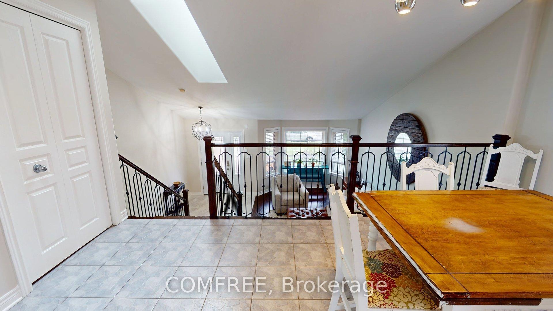 Photo 6 of 7136 Julie Drive, Niagara Falls, Forestview — HOMEH